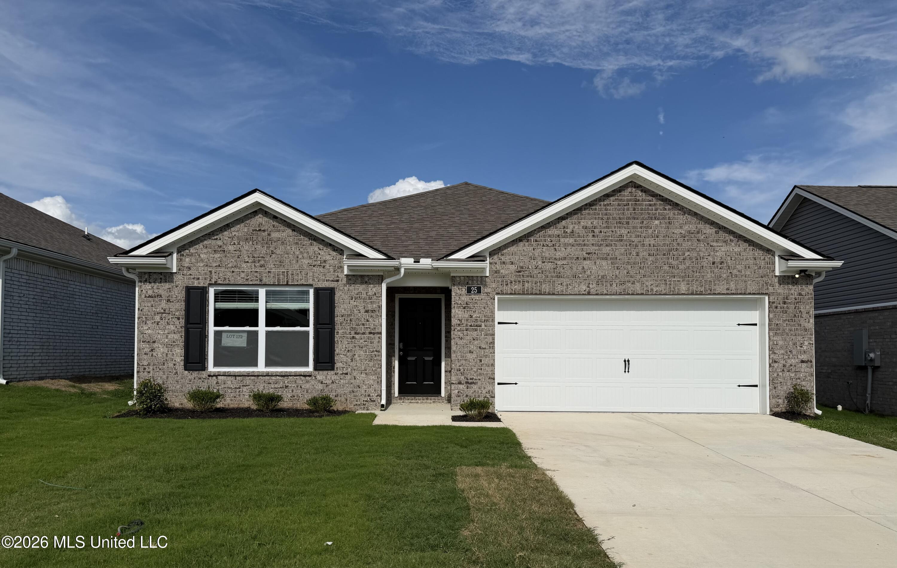 25 S Thorn Tree Street Property Photo 1