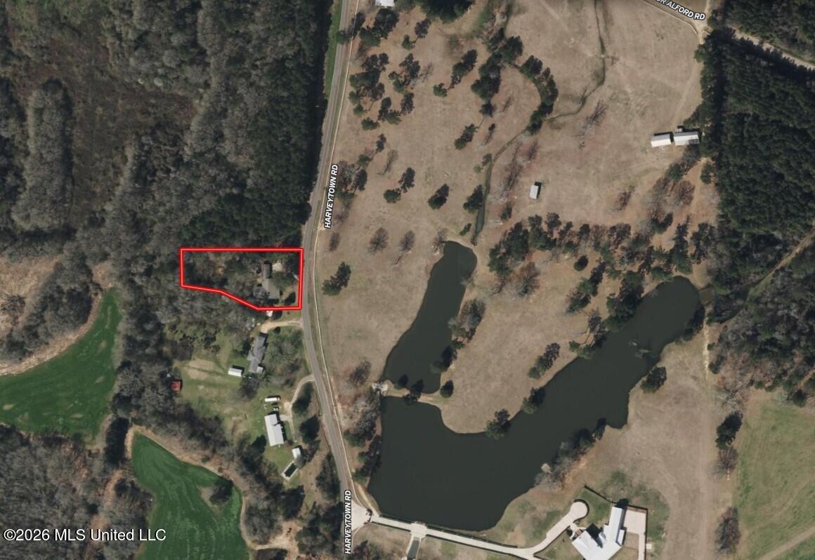 300 Harveytown Road Property Photo 34