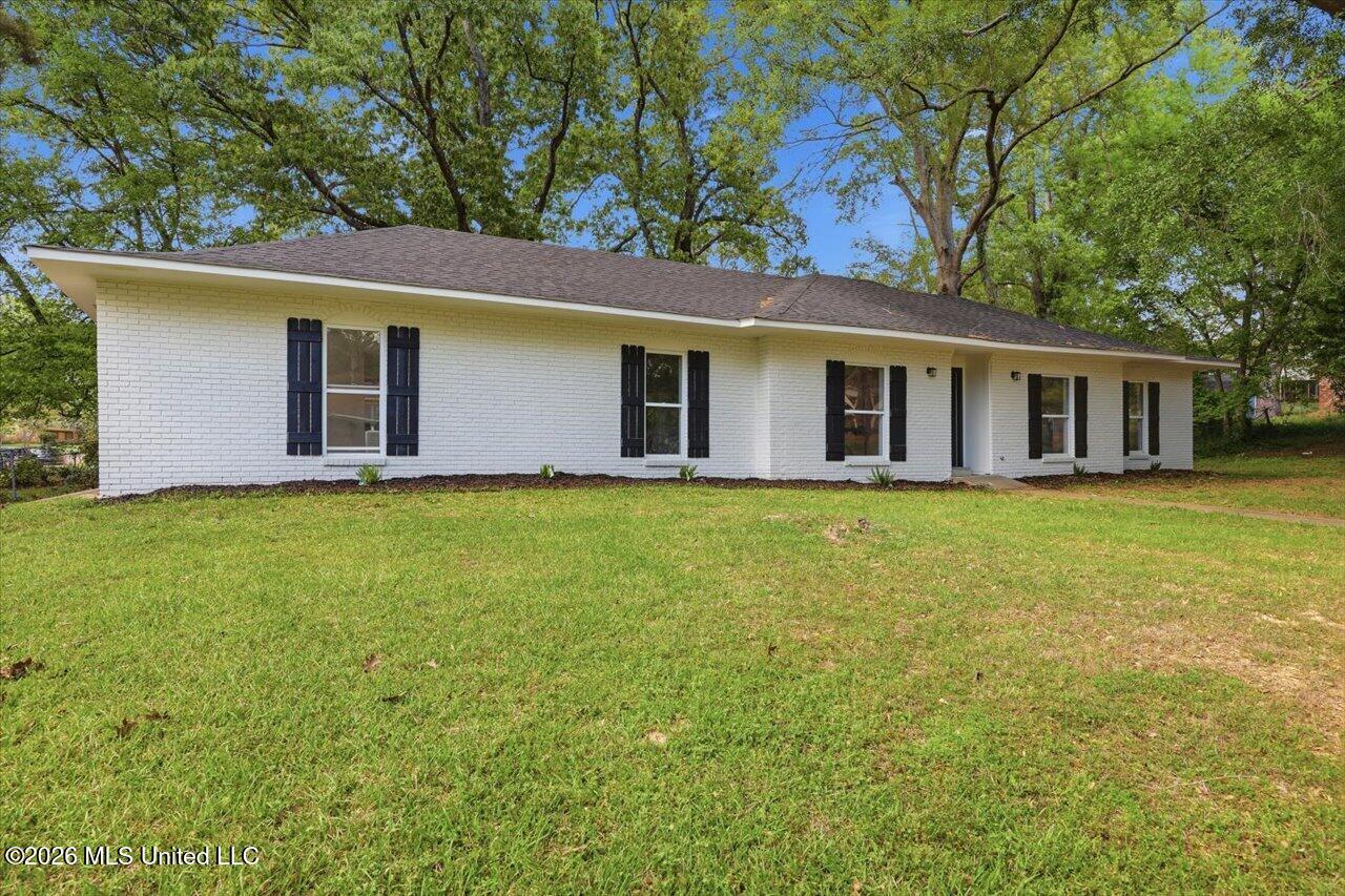 1201 Rockingham Drive Property Photo 3