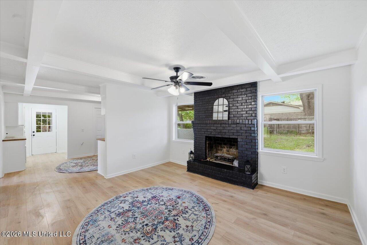 1201 Rockingham Drive Property Photo 6