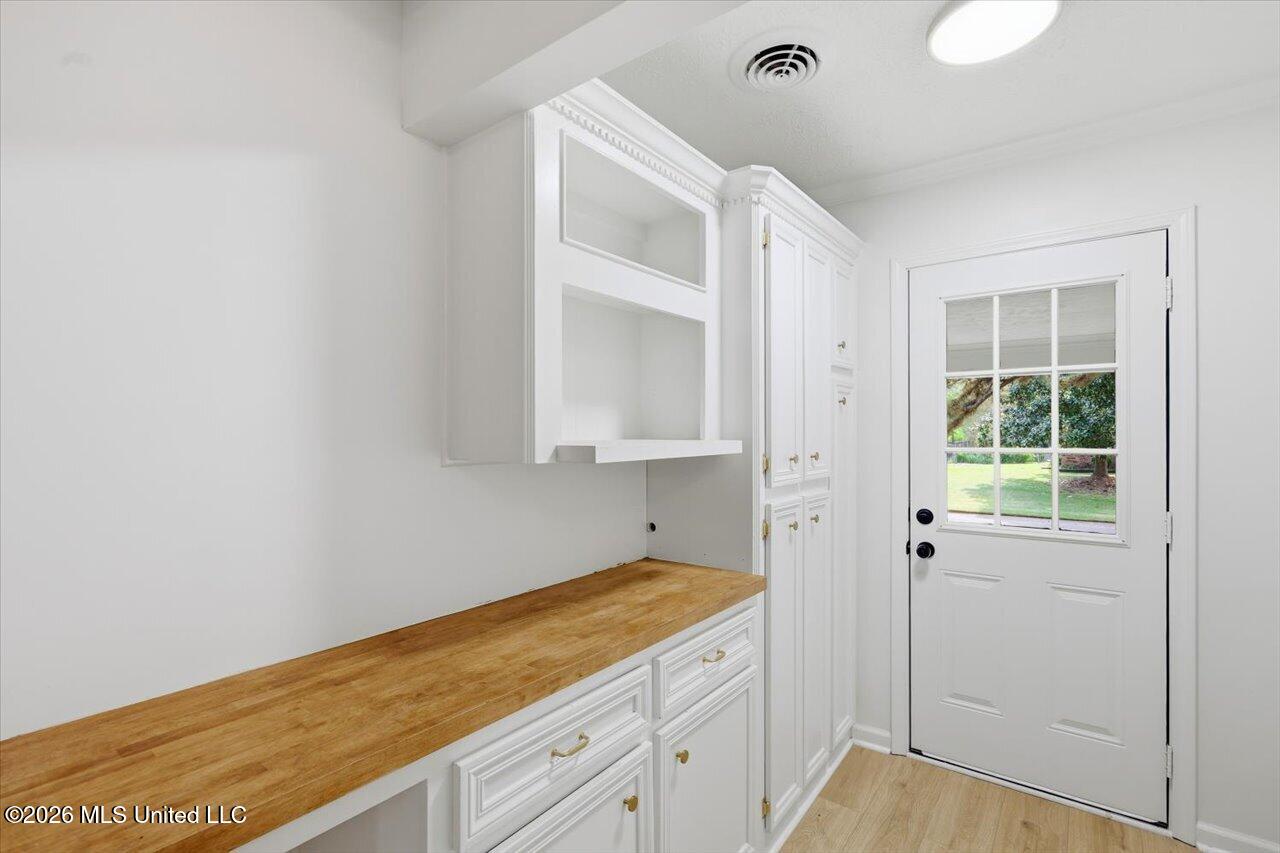 1201 Rockingham Drive Property Photo 14