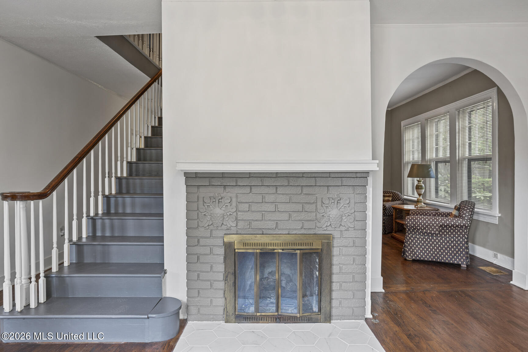 2010 Laurel Street Property Photo 8