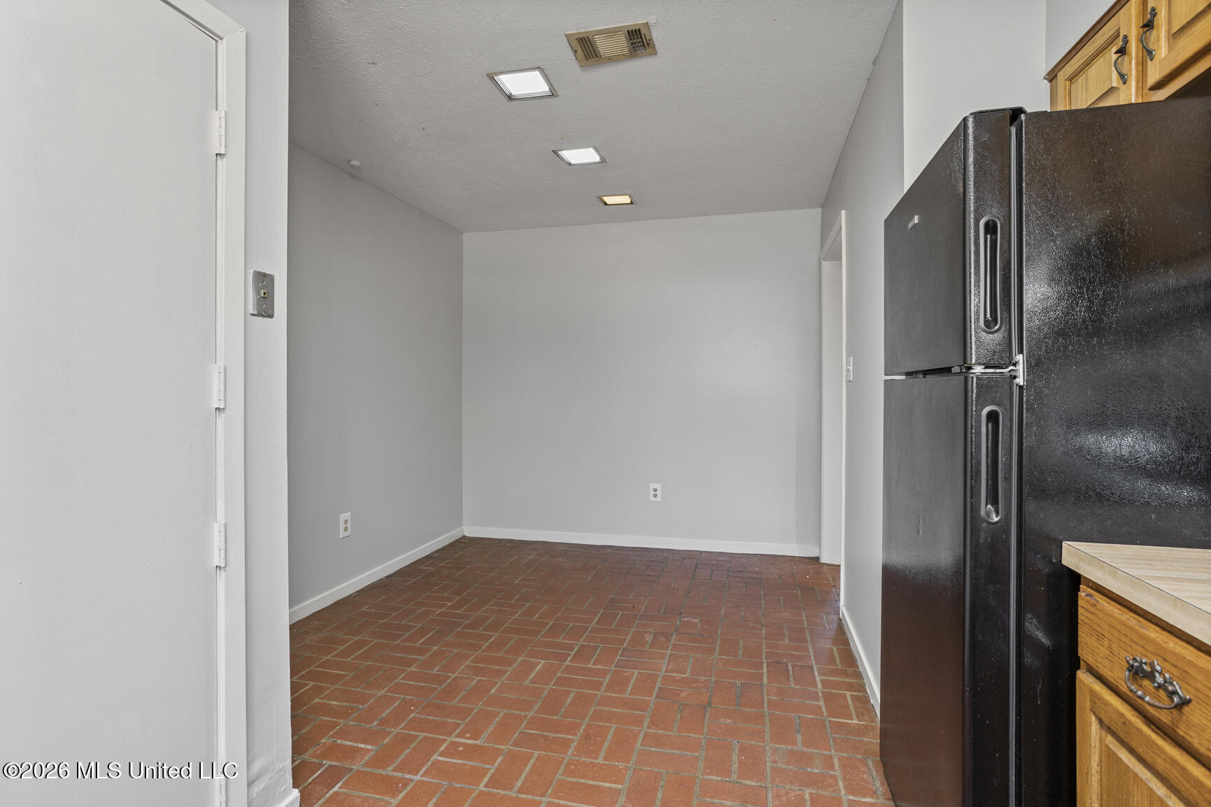 2337 River Oaks Boulevard Property Photo 10