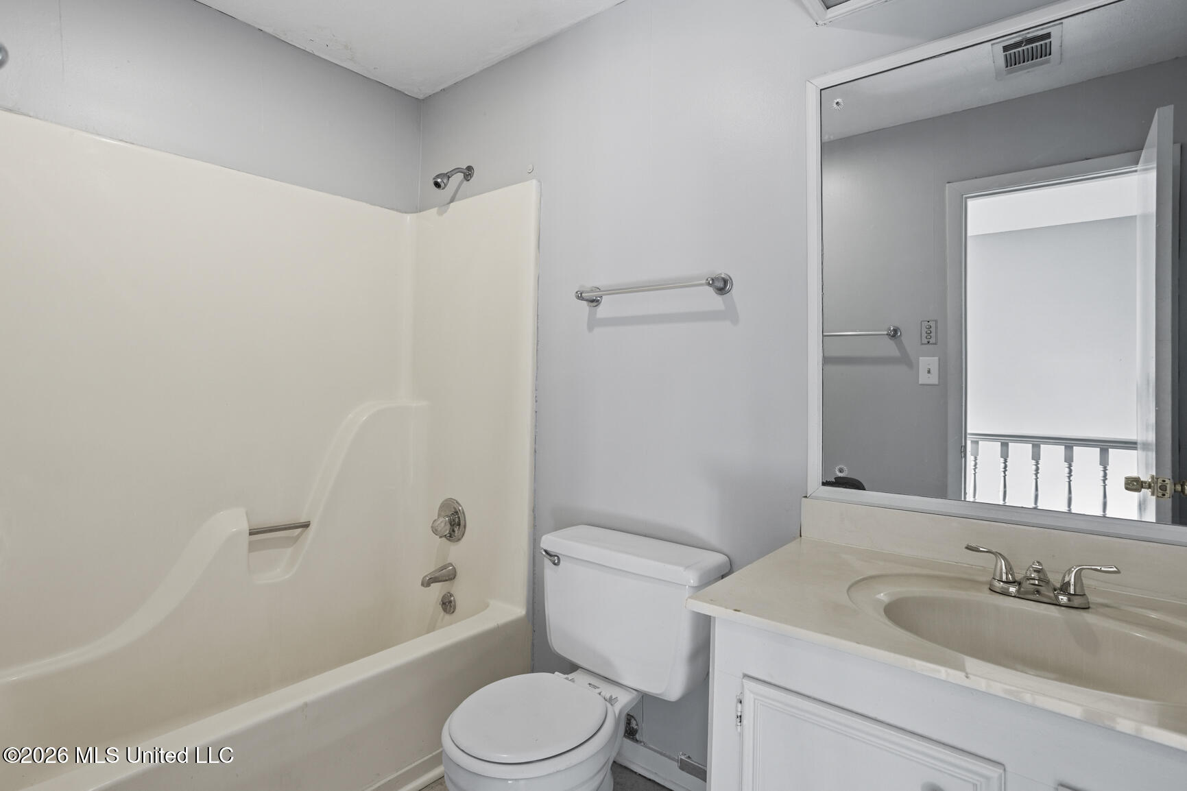 2337 River Oaks Boulevard Property Photo 19