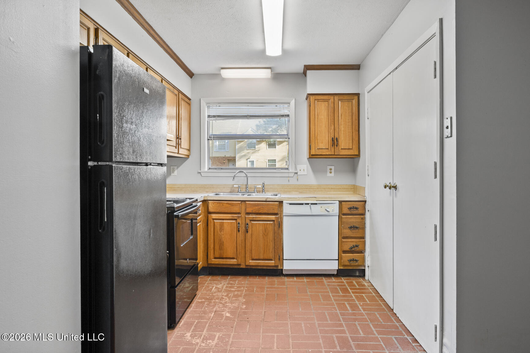 2337 River Oaks Boulevard Property Photo 21