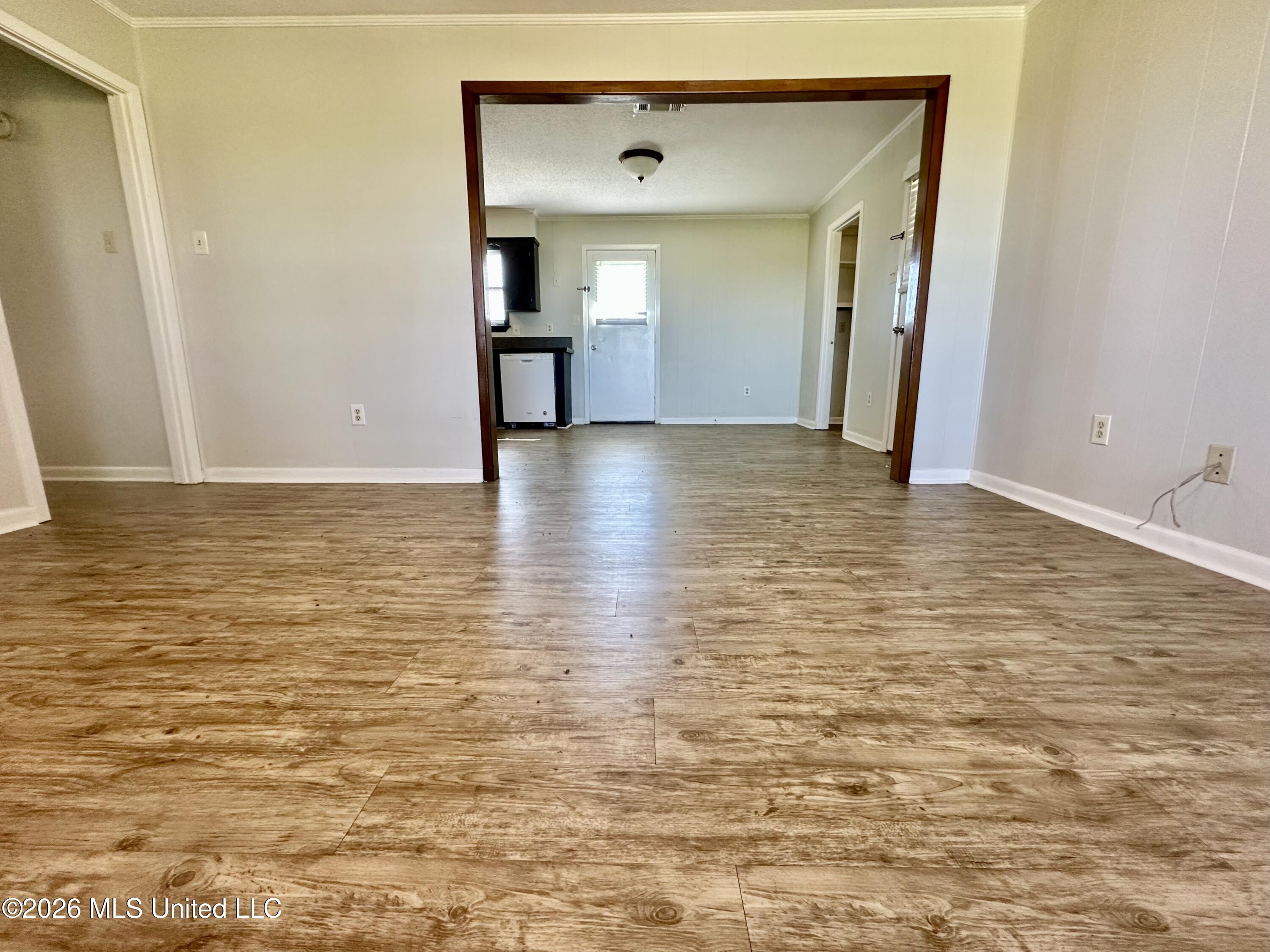 4363 Eagle Lake Shore Road Property Photo 2