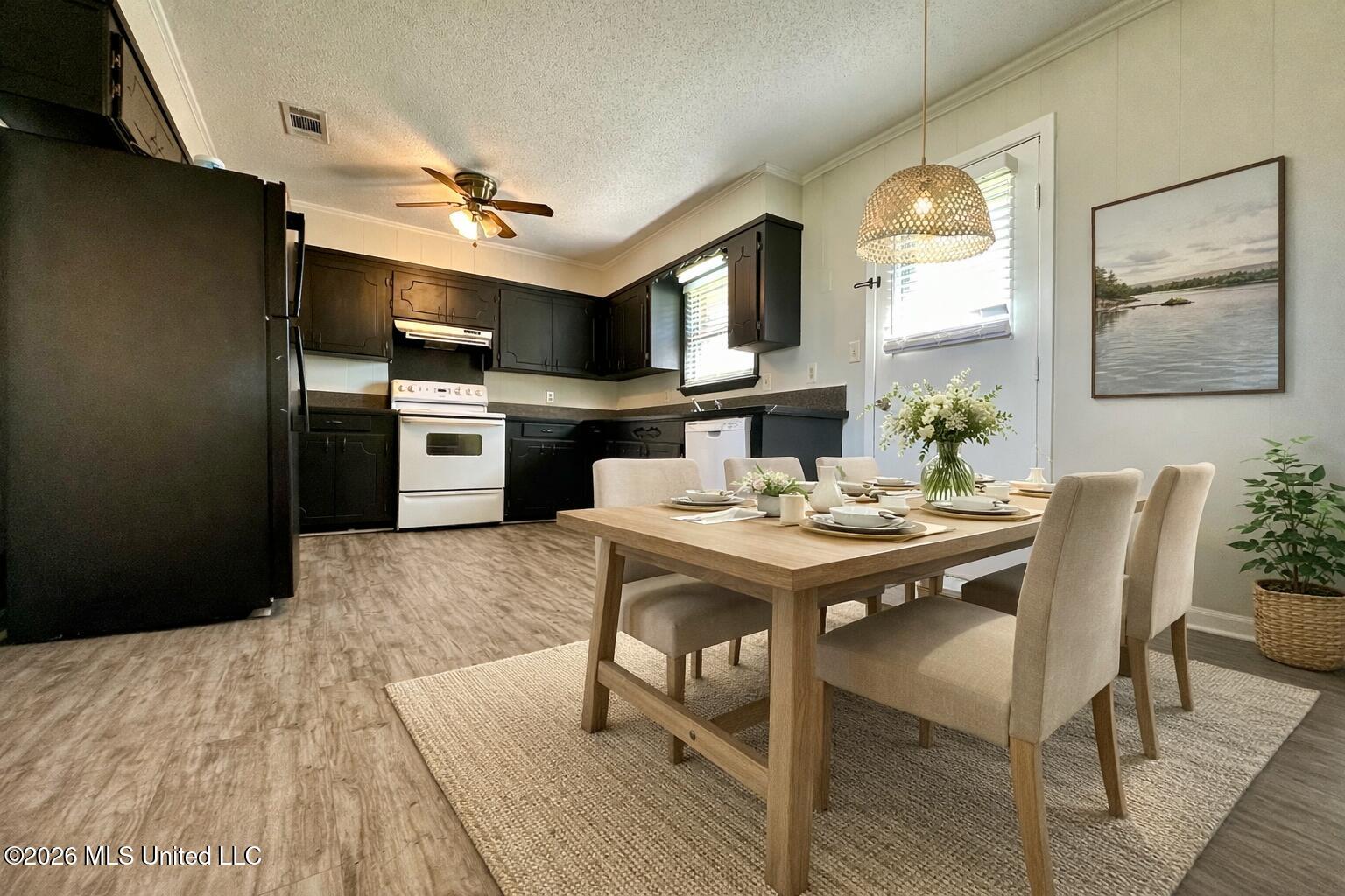4363 Eagle Lake Shore Road Property Photo 6