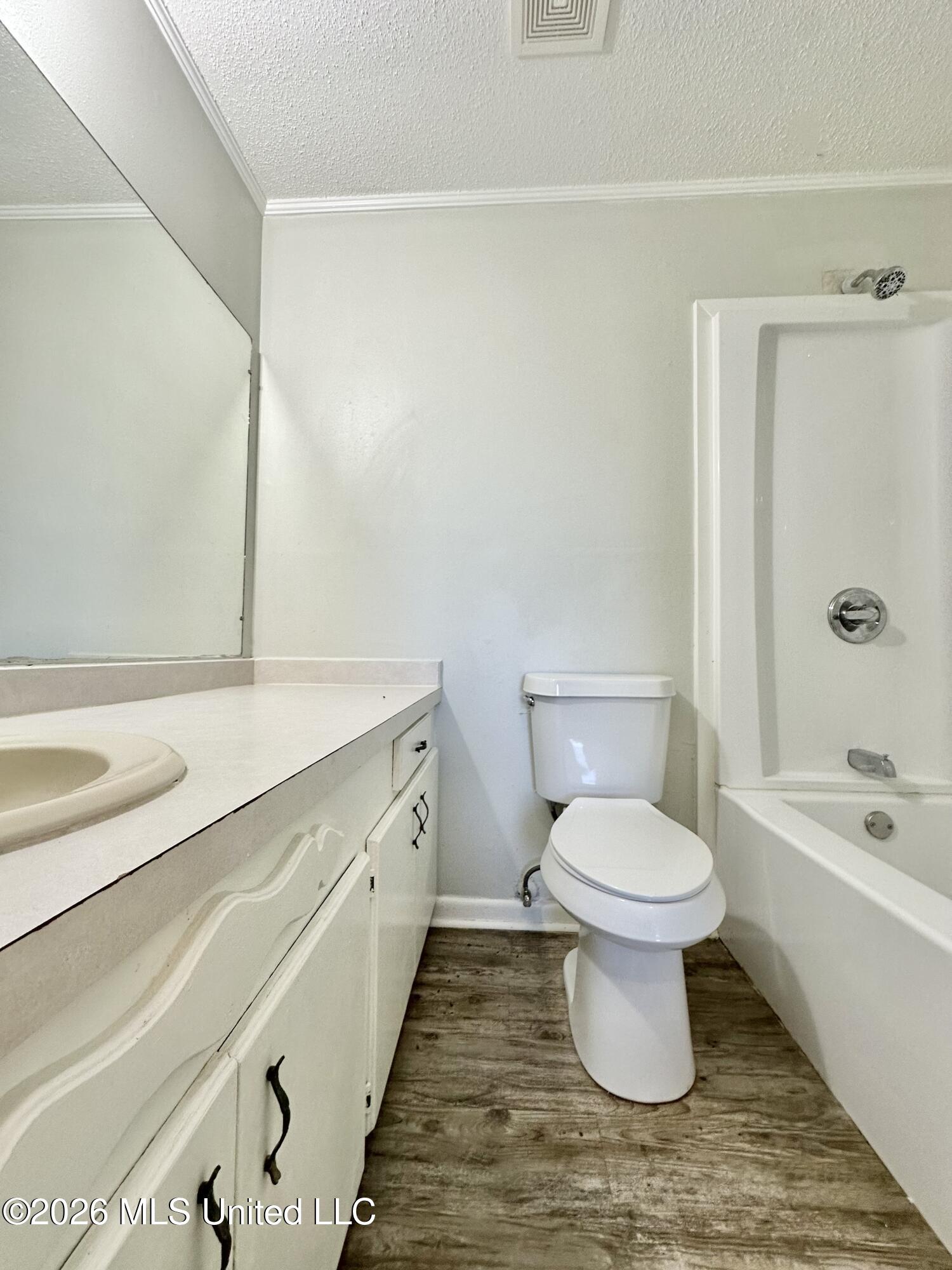 4363 Eagle Lake Shore Road Property Photo 14