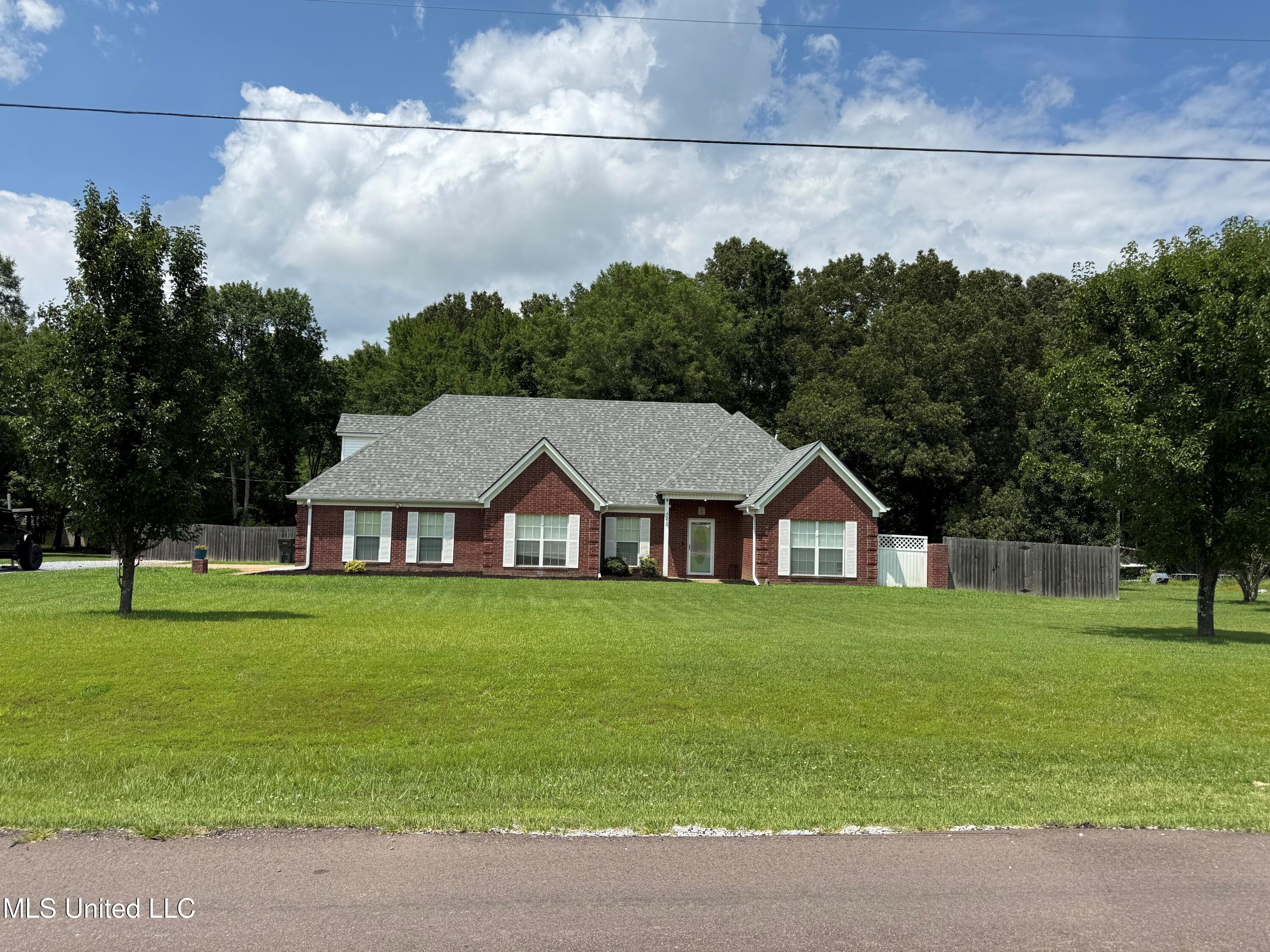 25 Dry Field Road Property Photo 1
