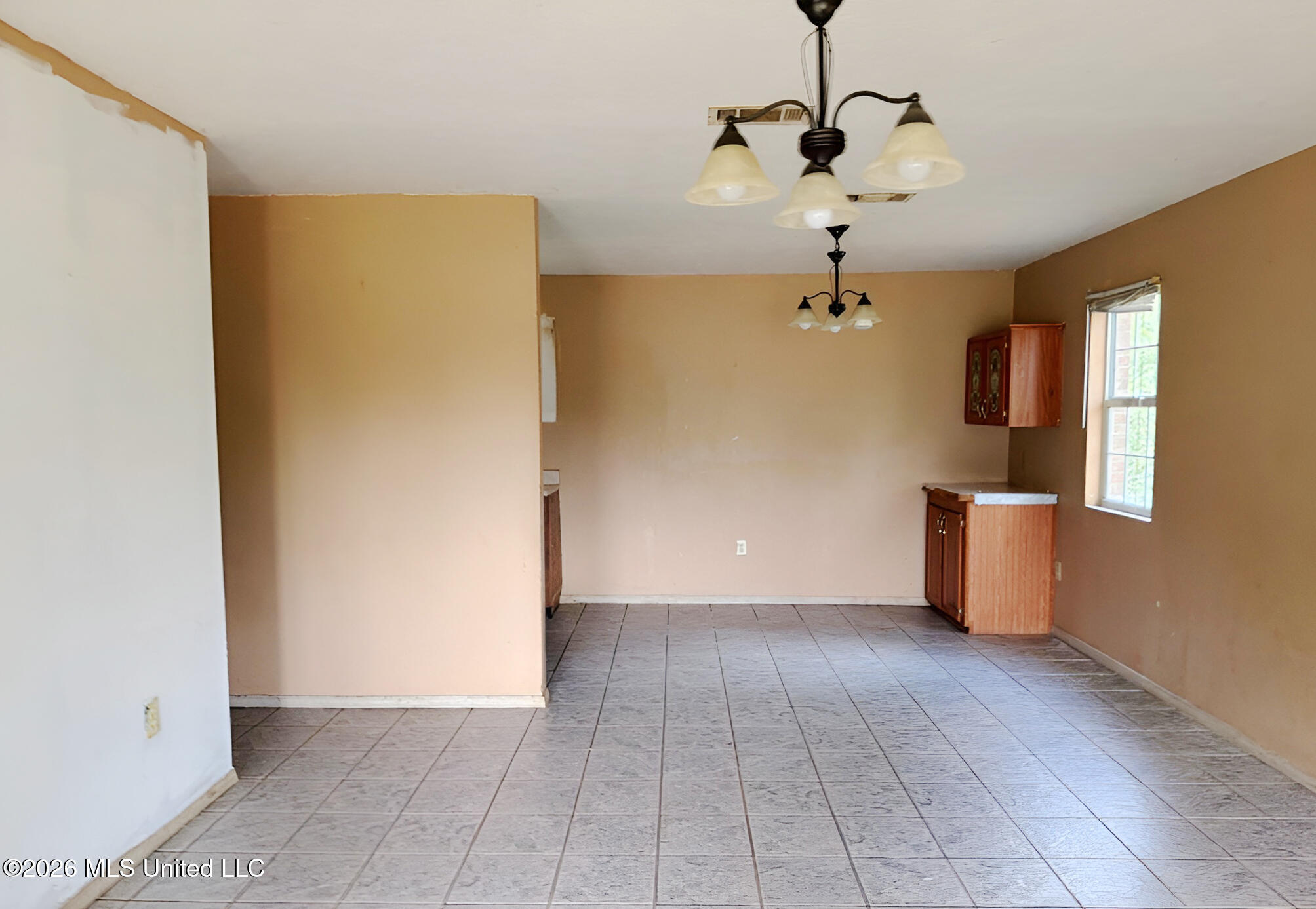 72 Van Holmes Road Property Photo 2