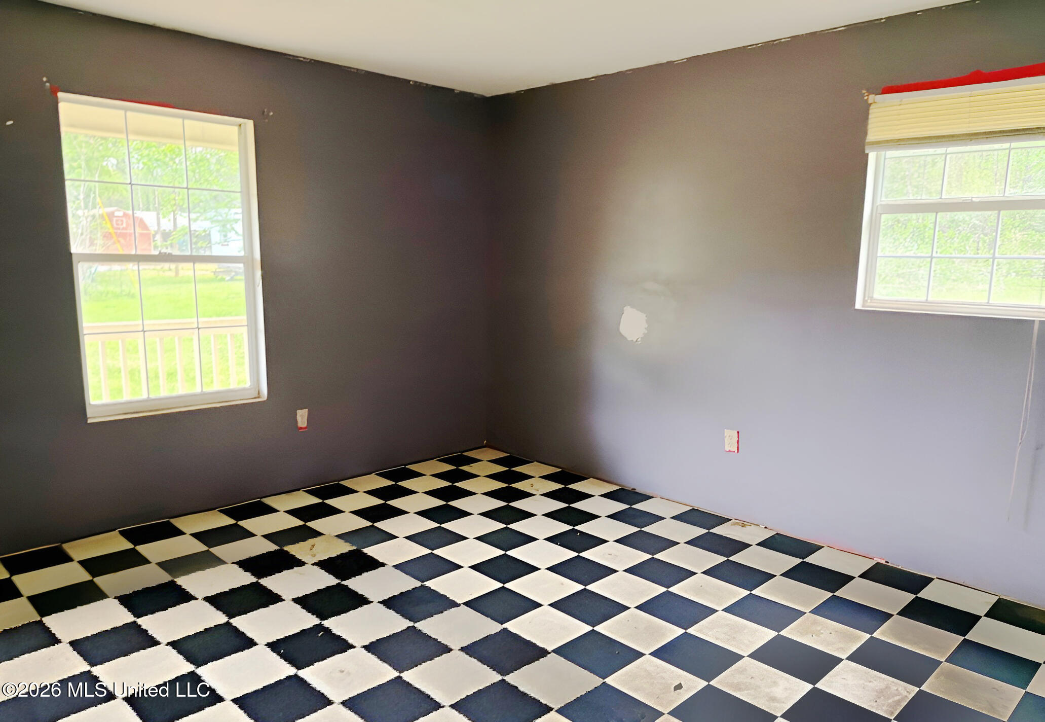 72 Van Holmes Road Property Photo 5