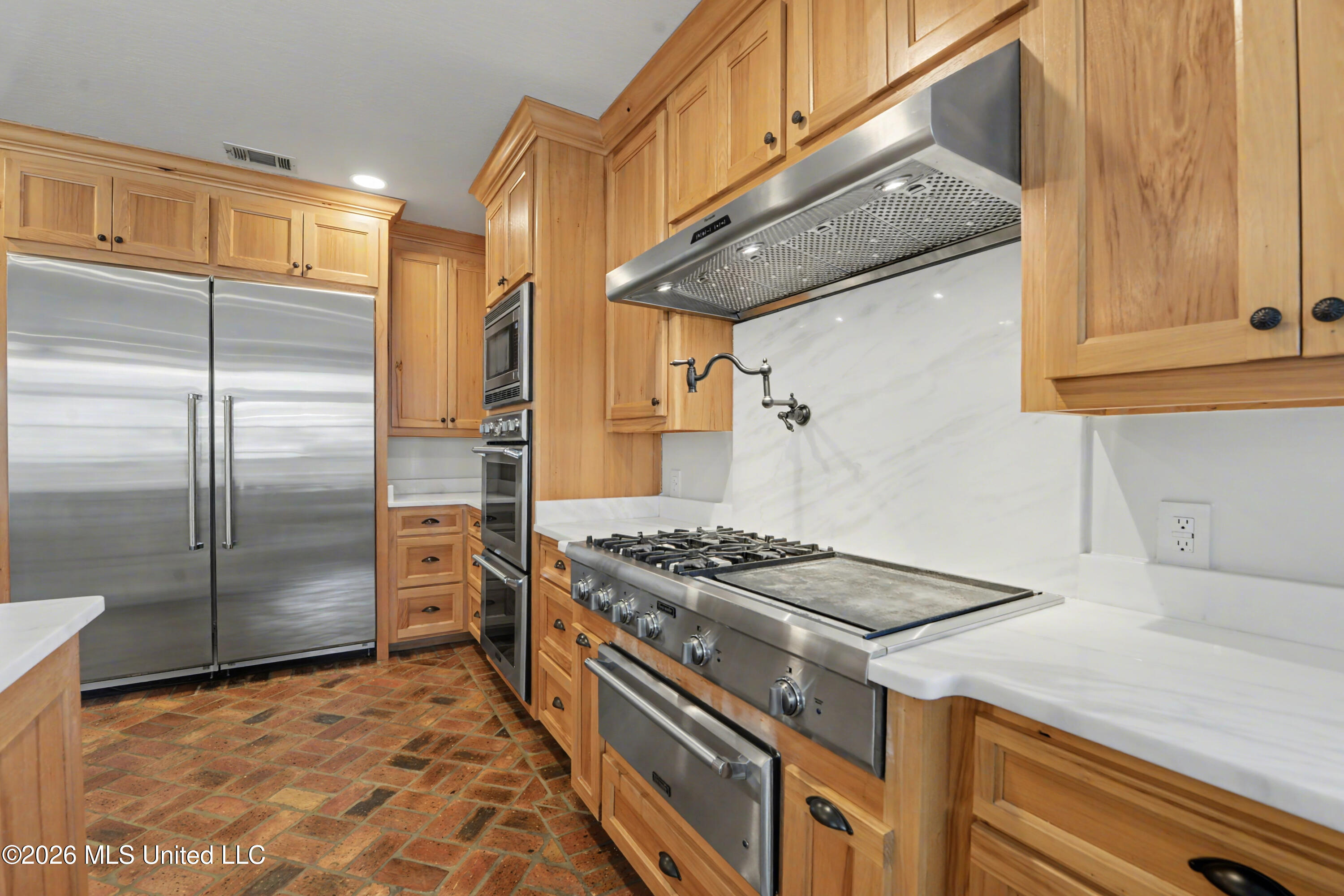 106 Ashwood Drive Property Photo 20