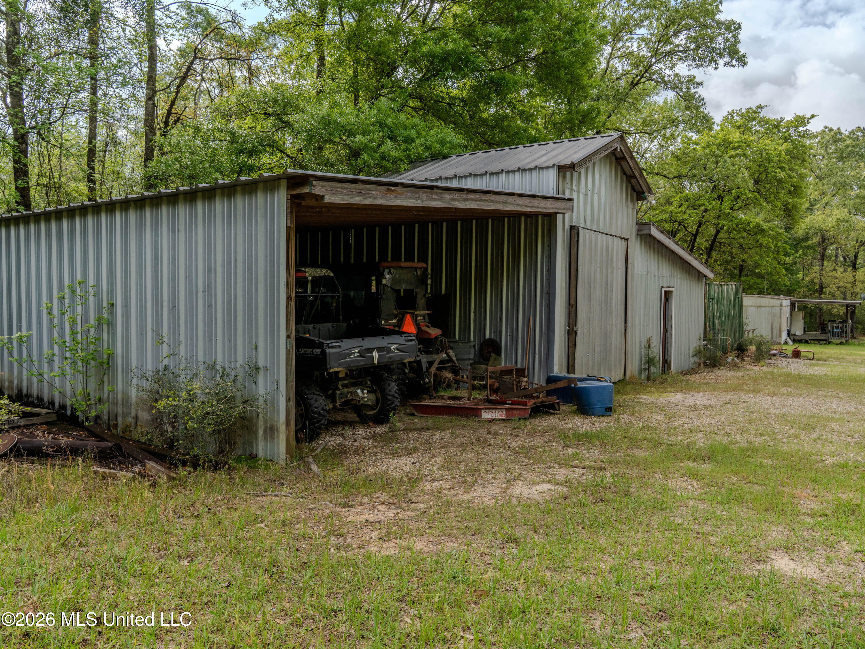 501 Stanford Lake Road Property Photo 5