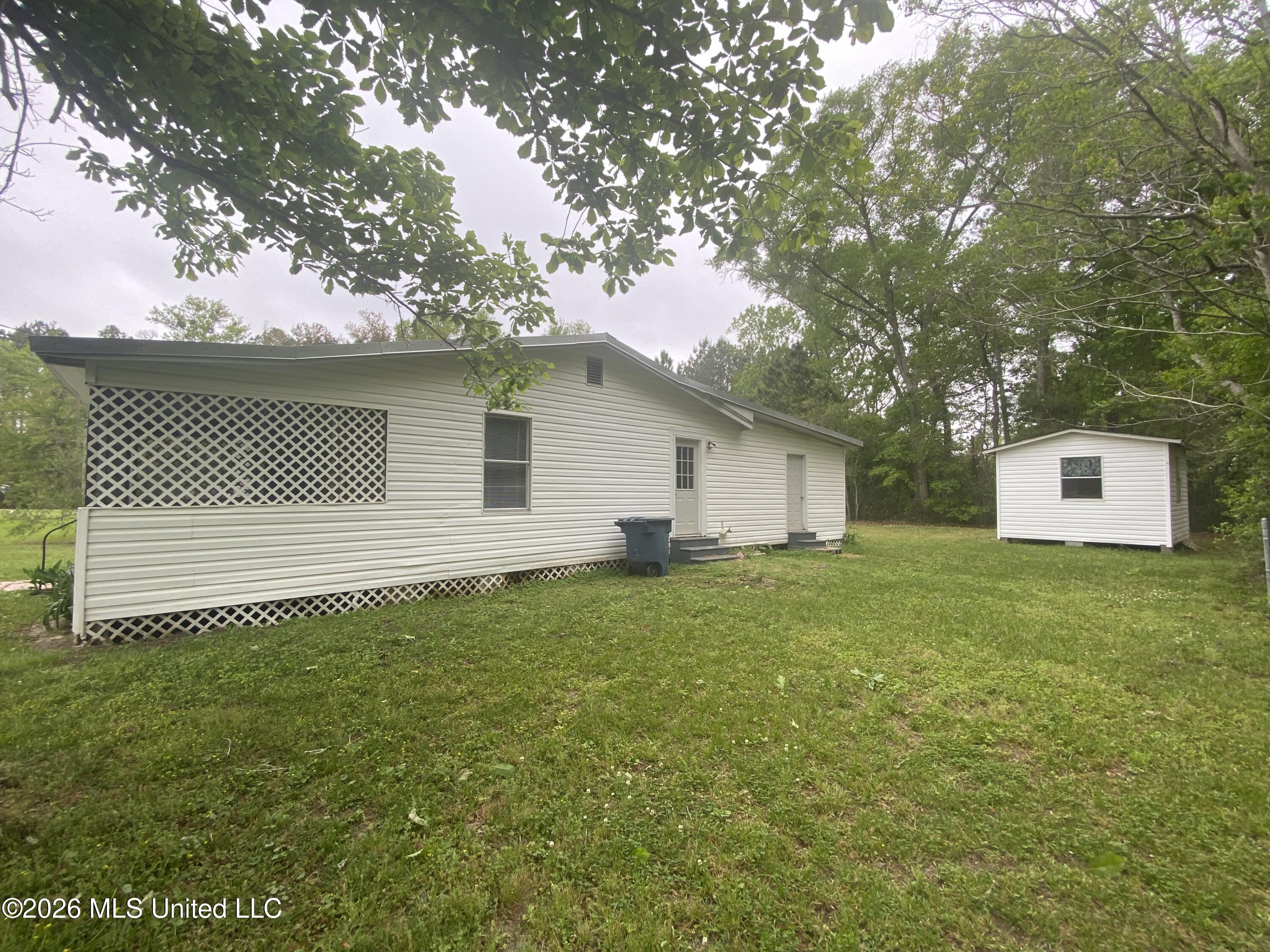 6013 Elder Ferry Road Property Photo 9
