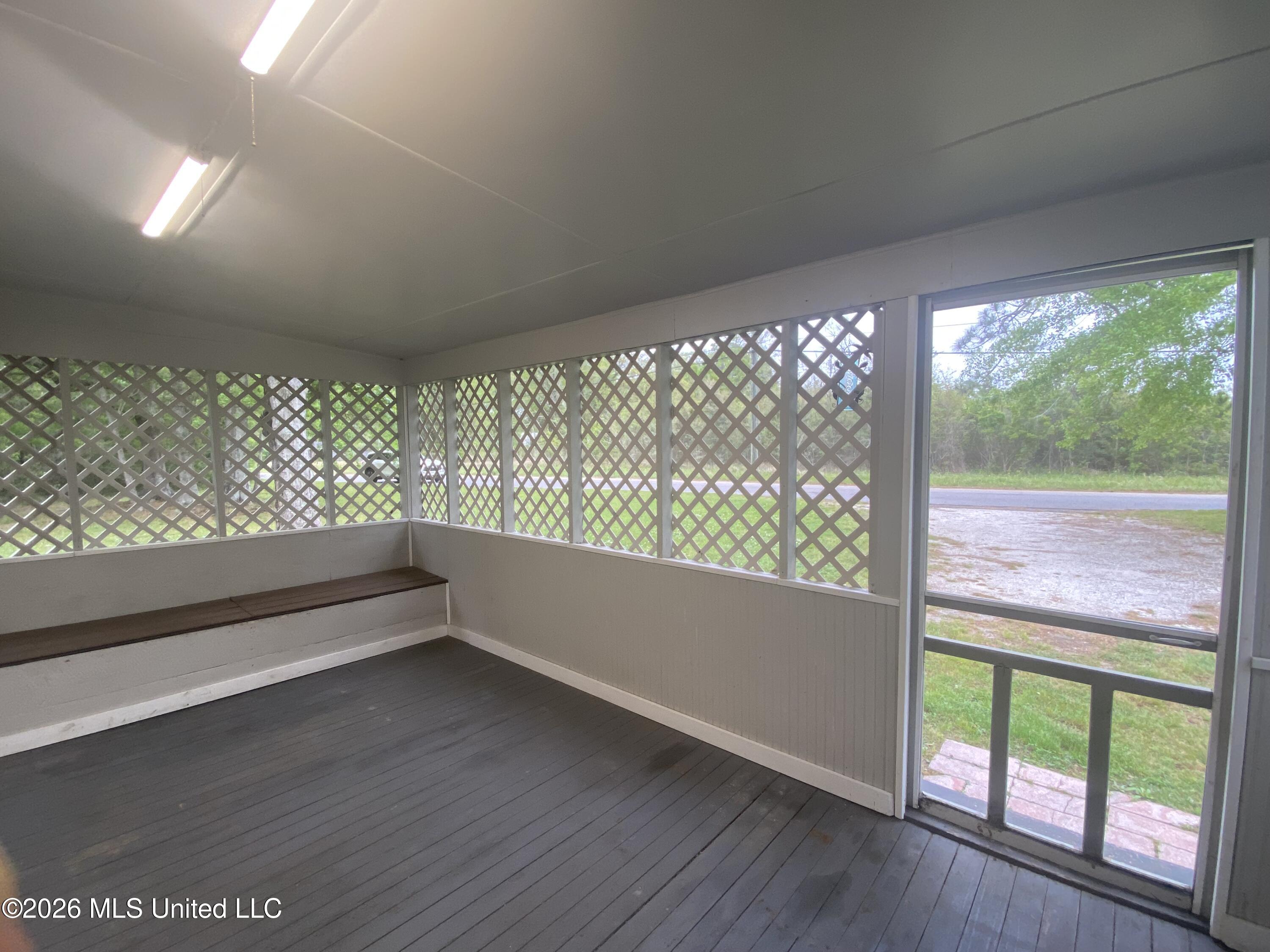 6013 Elder Ferry Road Property Photo 16