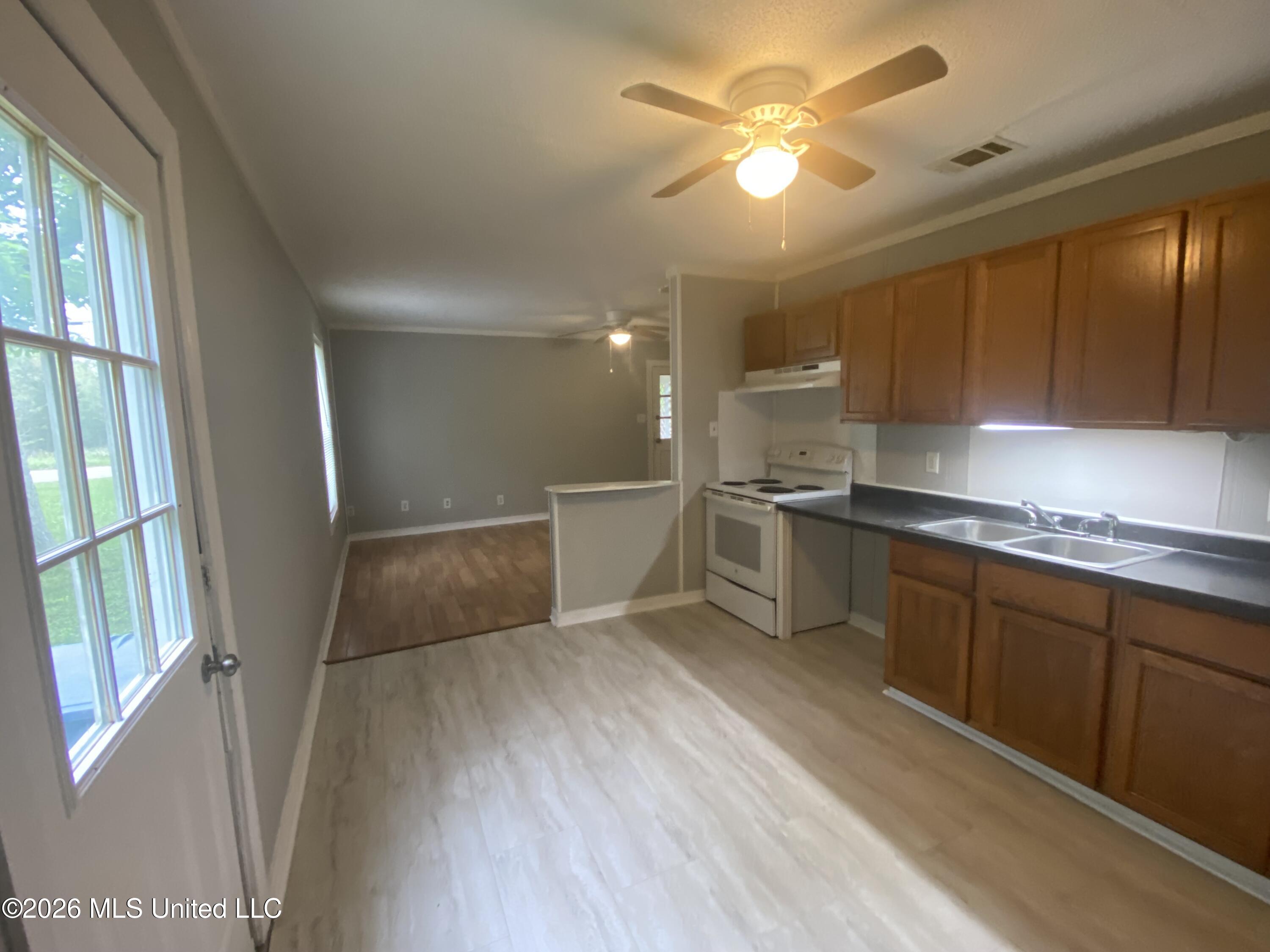 6013 Elder Ferry Road Property Photo 21
