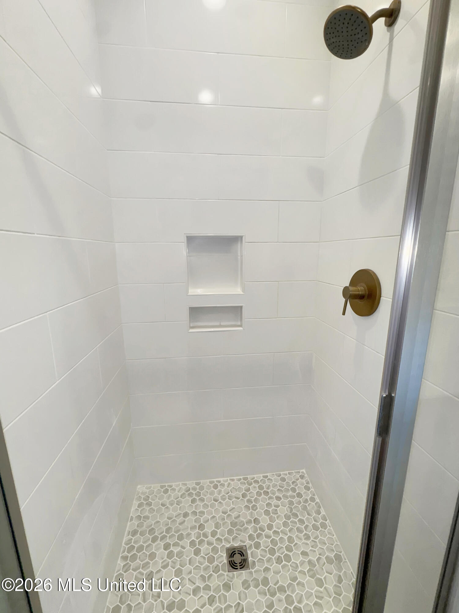 118 Lake Crest Drive Property Photo 19