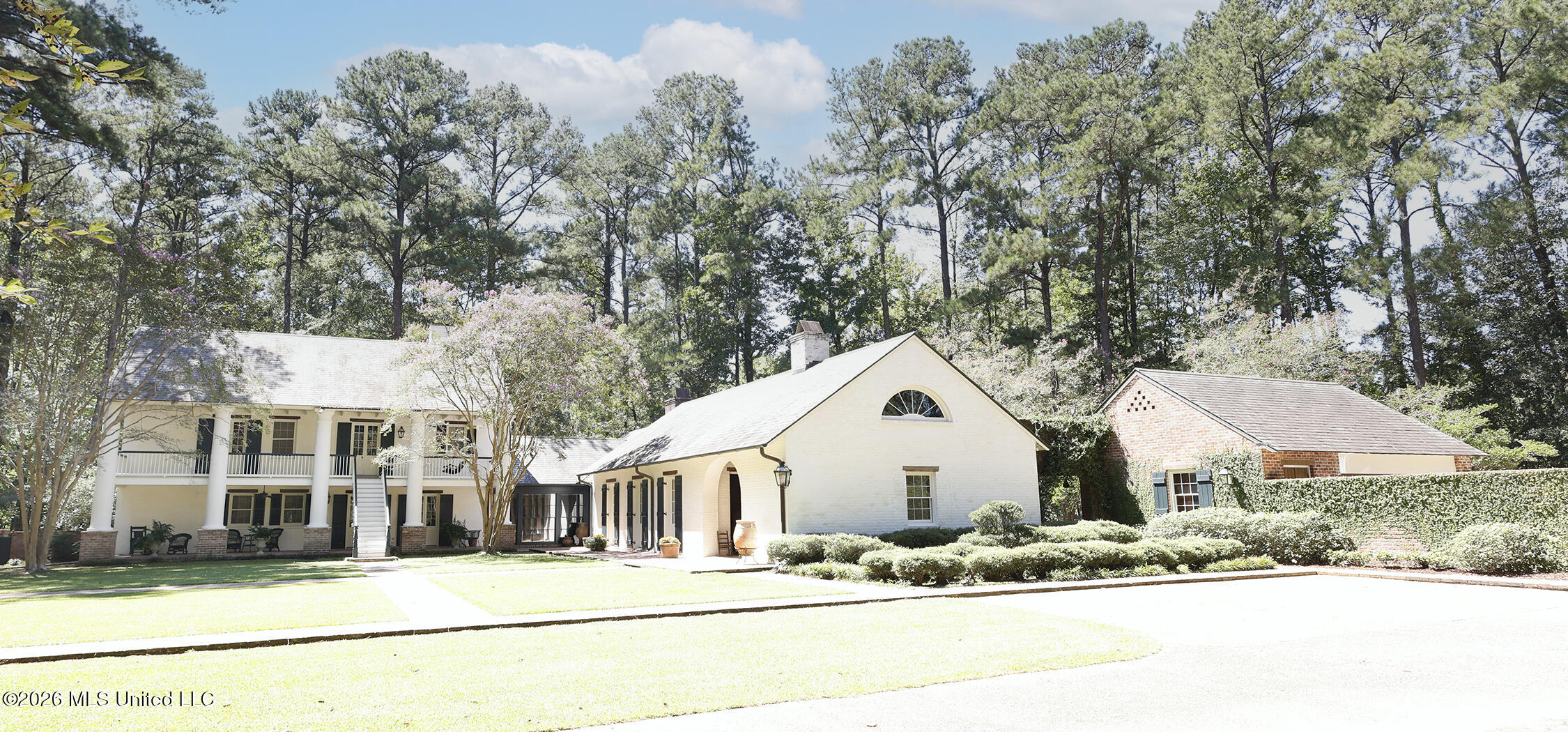 657 Zetus Road Property Photo 12