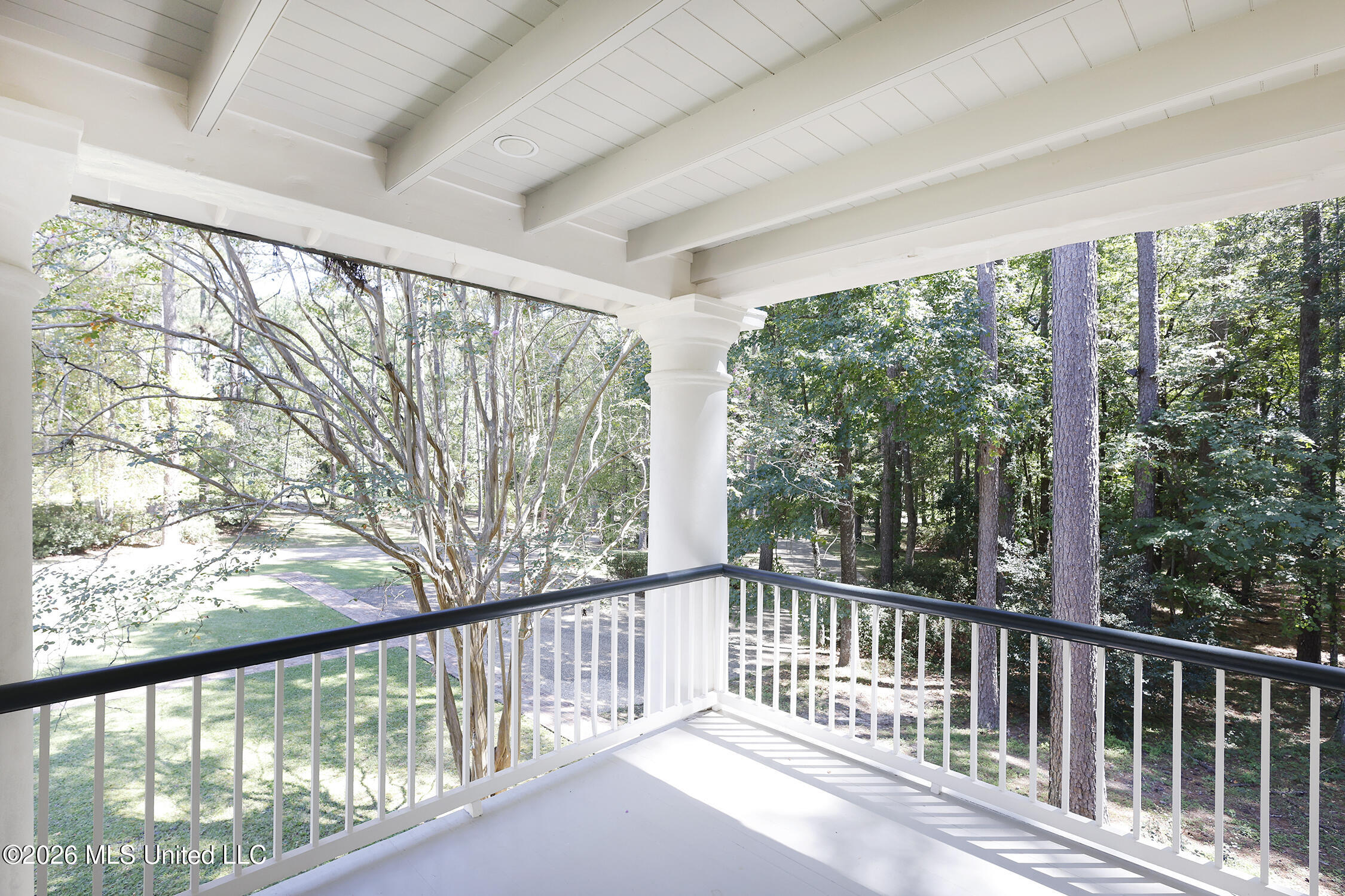 657 Zetus Road Property Photo 39