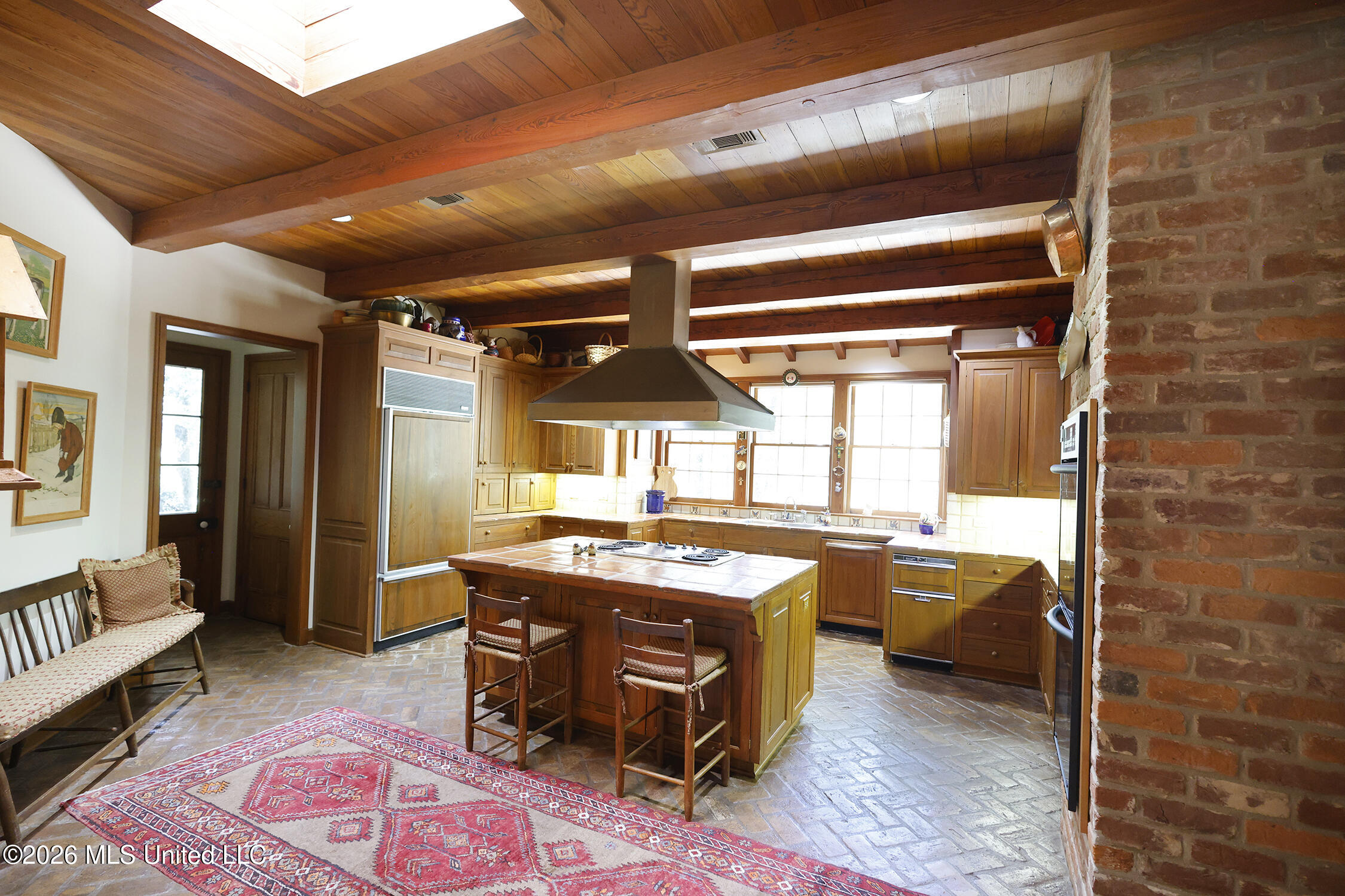 657 Zetus Road Property Photo 50