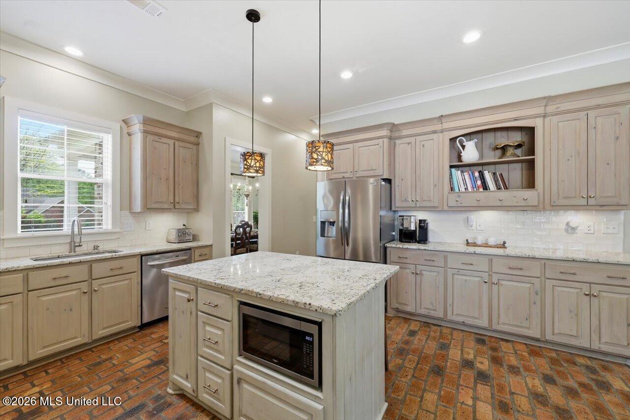 1222 Centre Court Property Photo 12