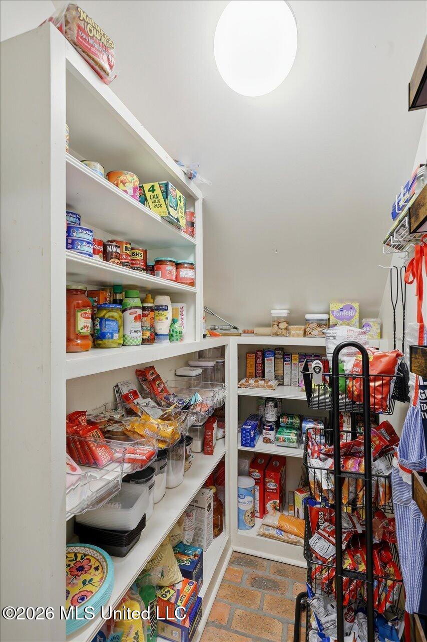 1222 Centre Court Property Photo 17