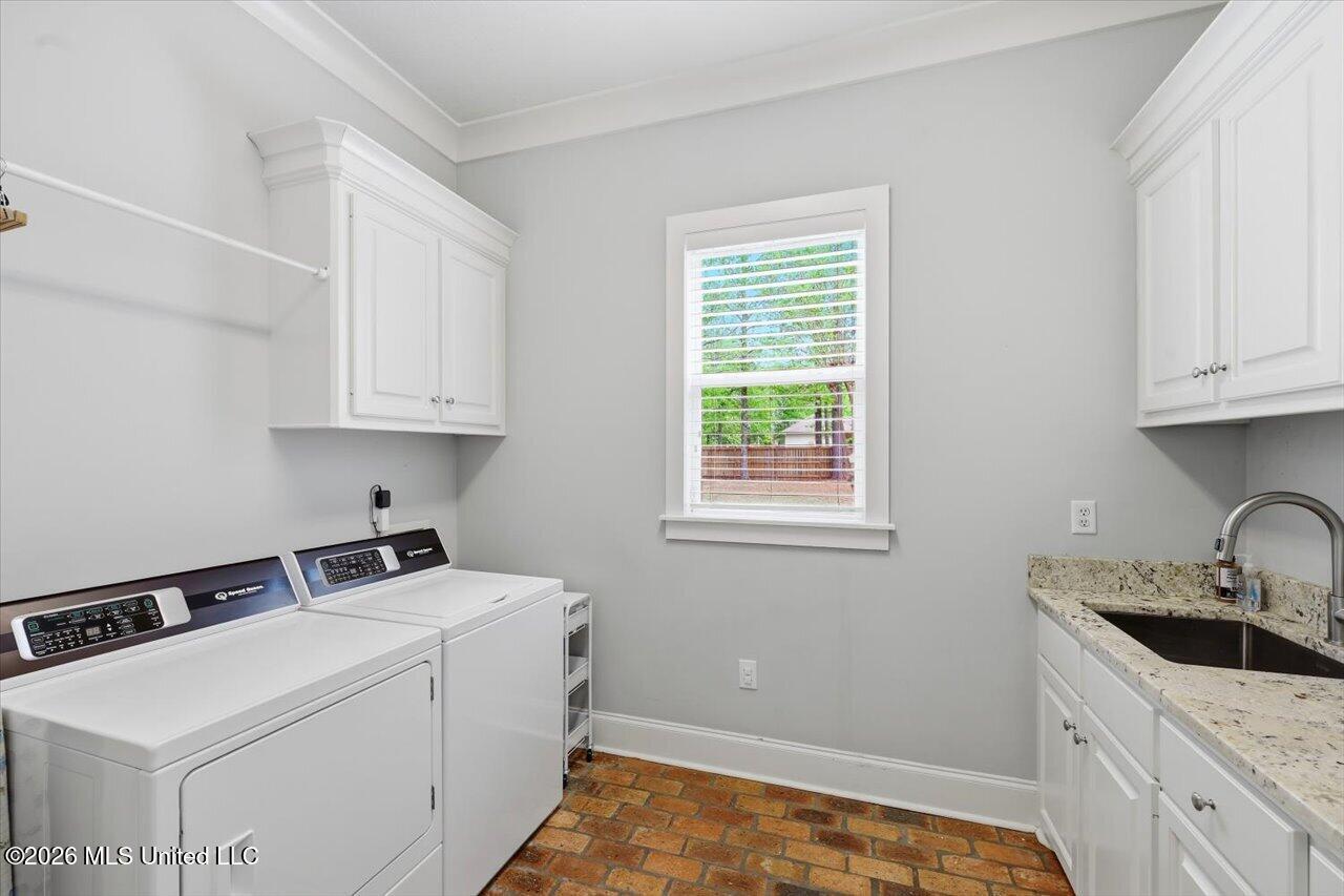 1222 Centre Court Property Photo 26