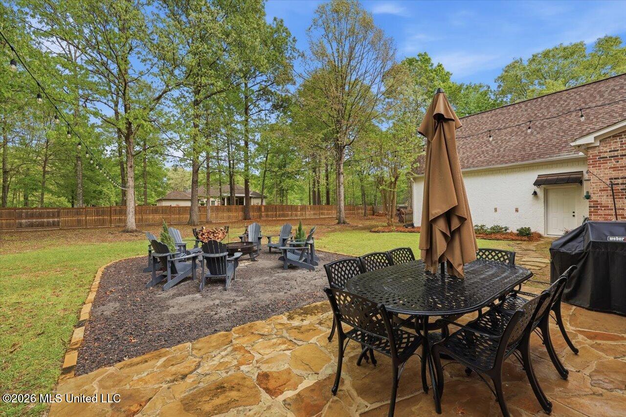1222 Centre Court Property Photo 53
