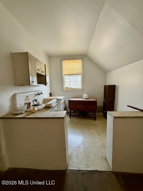 842 S 3rd Street Property Photo 13