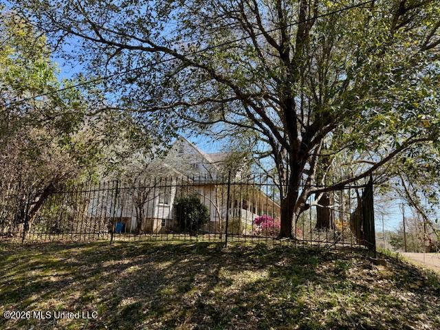 842 S 3rd Street Property Photo 33