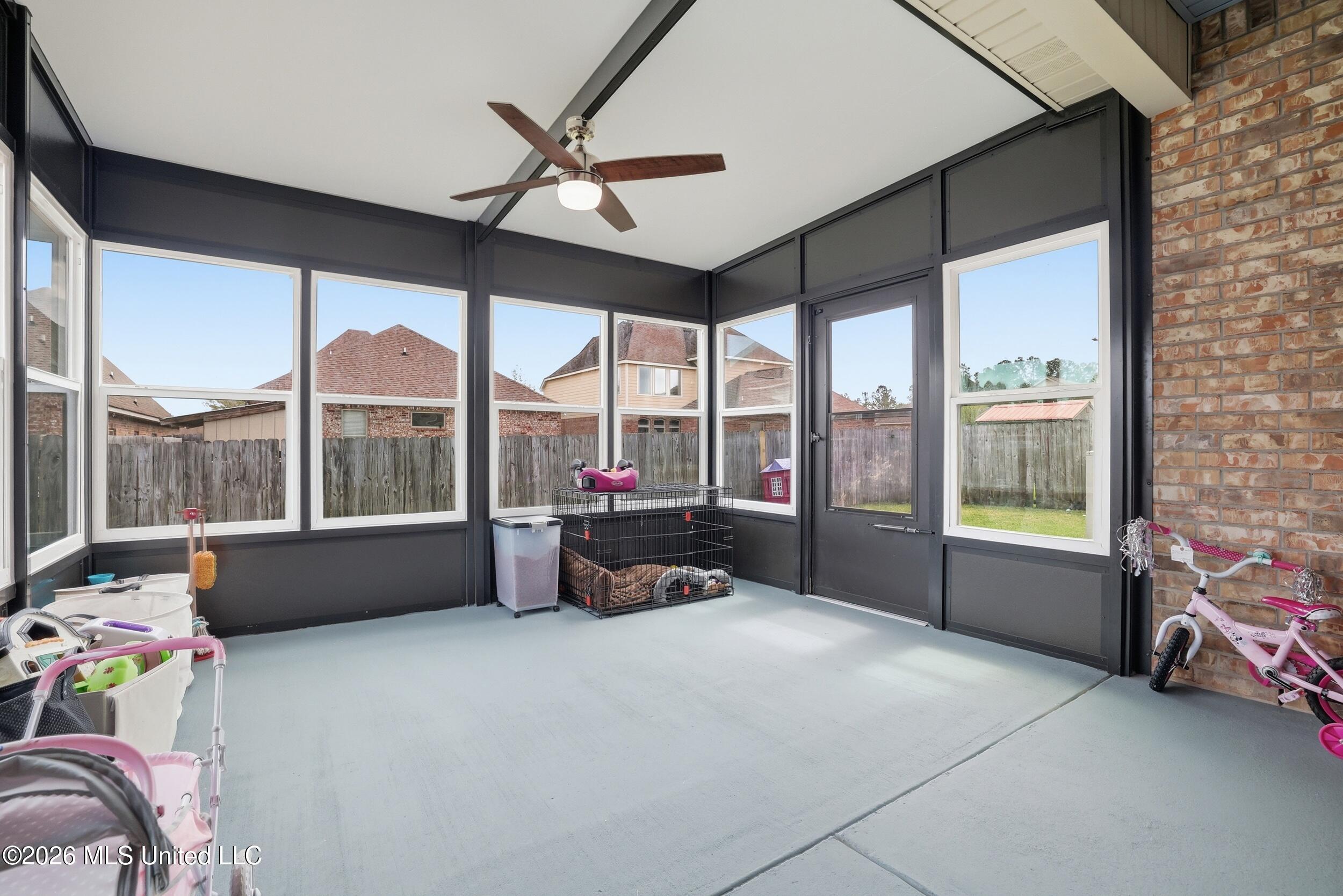 17006 Sago Drive Property Photo 6