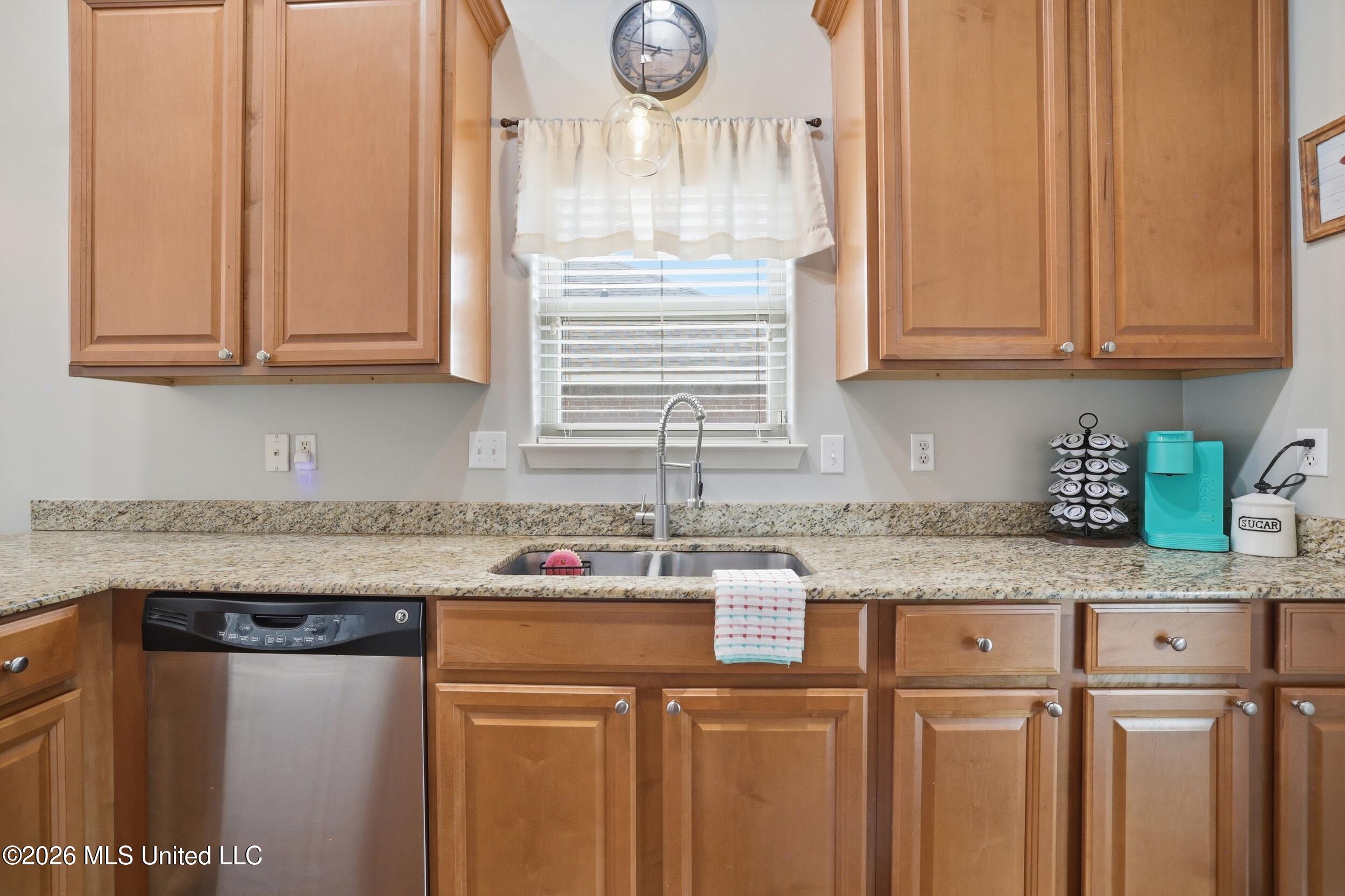 17006 Sago Drive Property Photo 16