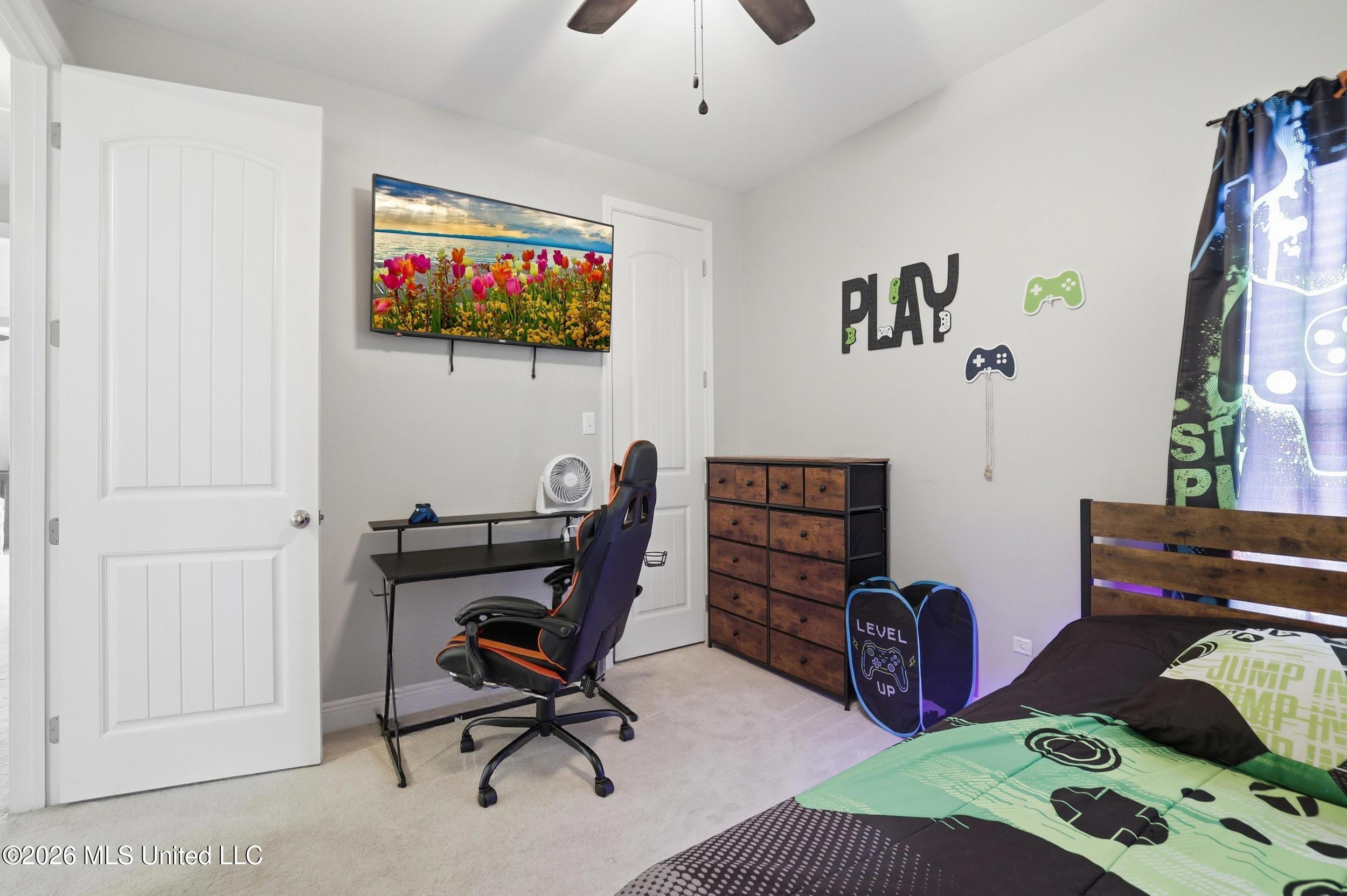 17006 Sago Drive Property Photo 28