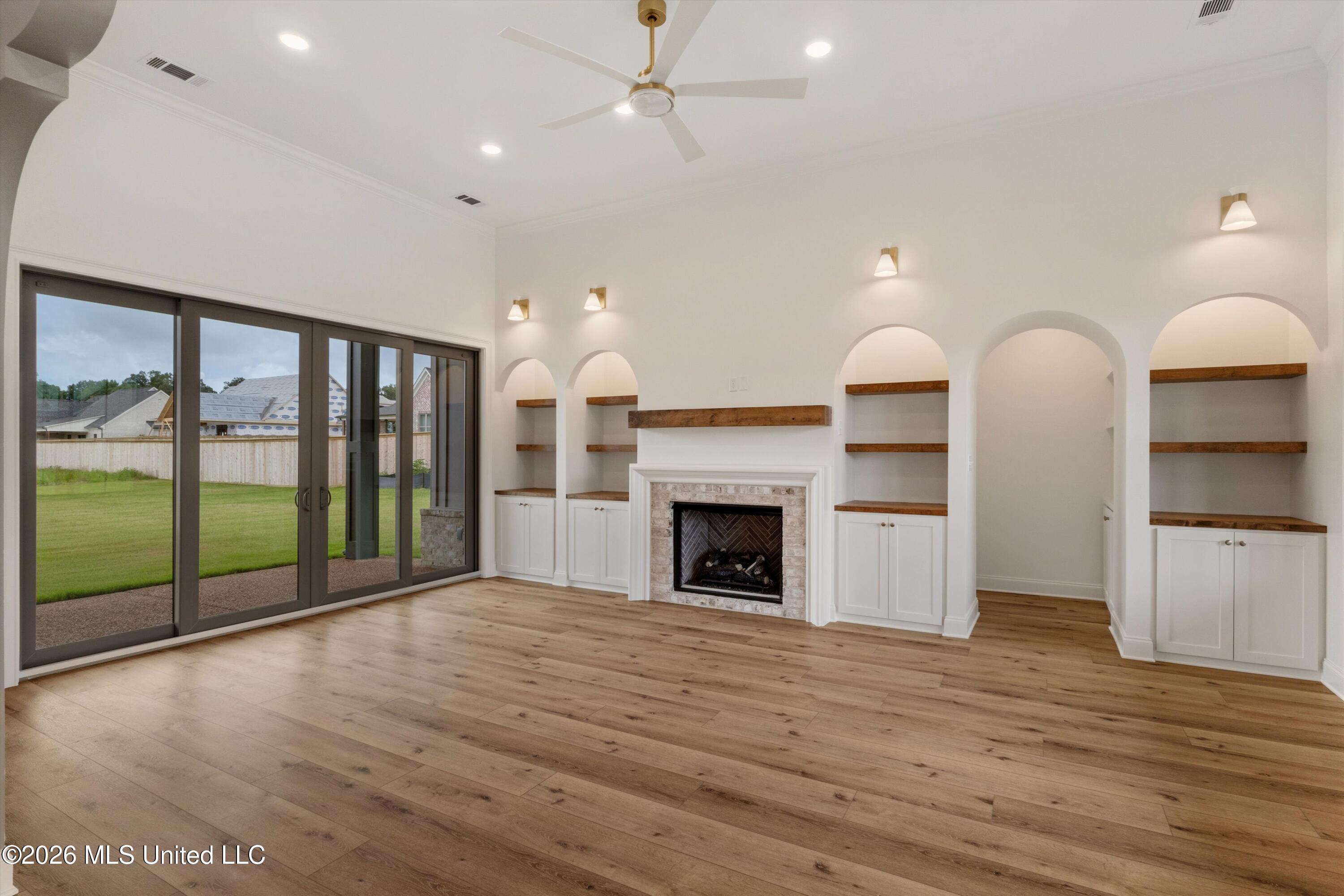 5381 Grayson Way Property Photo 7