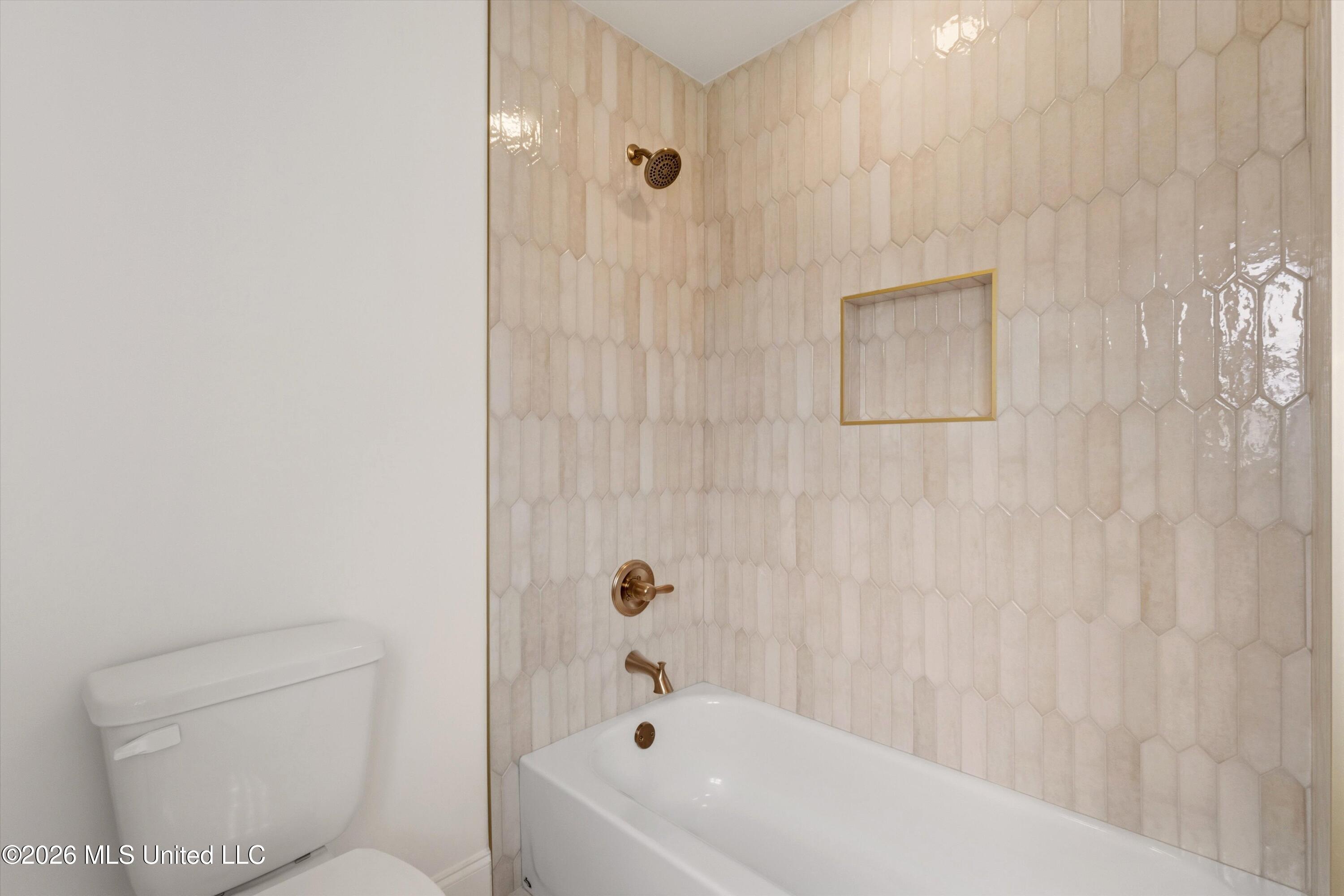 5381 Grayson Way Property Photo 33
