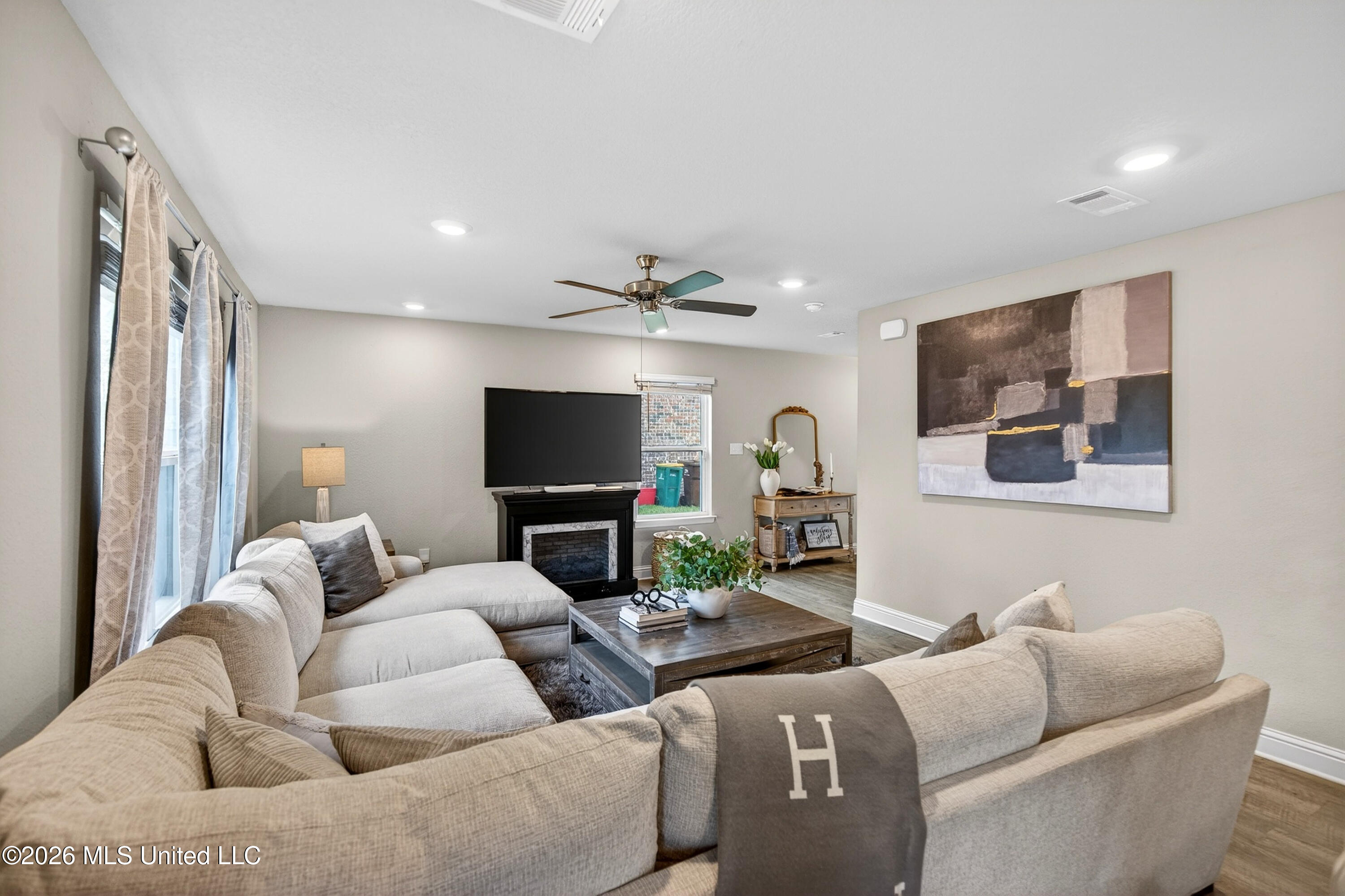 5438 Leeds Lane Property Photo 16