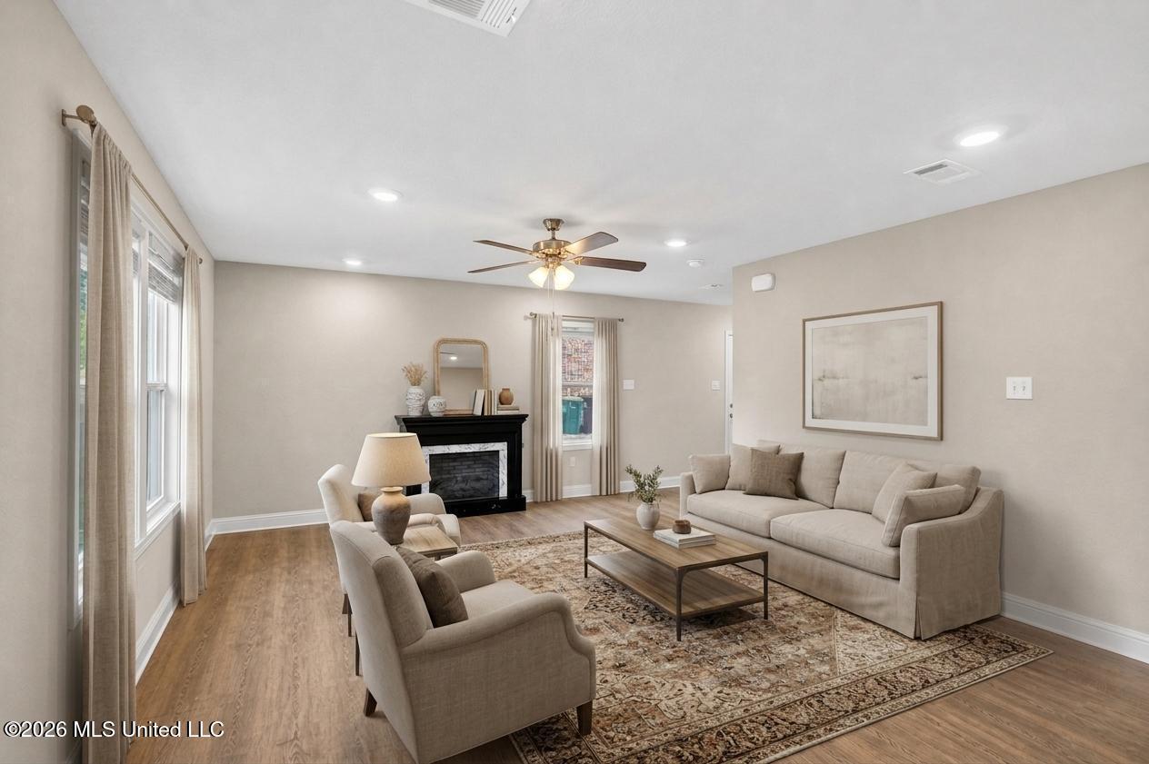 5438 Leeds Lane Property Photo 17