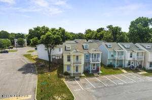 1180 Century Oaks Drive Property Photo 2