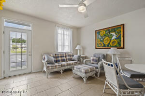 1180 Century Oaks Drive Property Photo 6