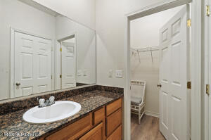1180 Century Oaks Drive Property Photo 13