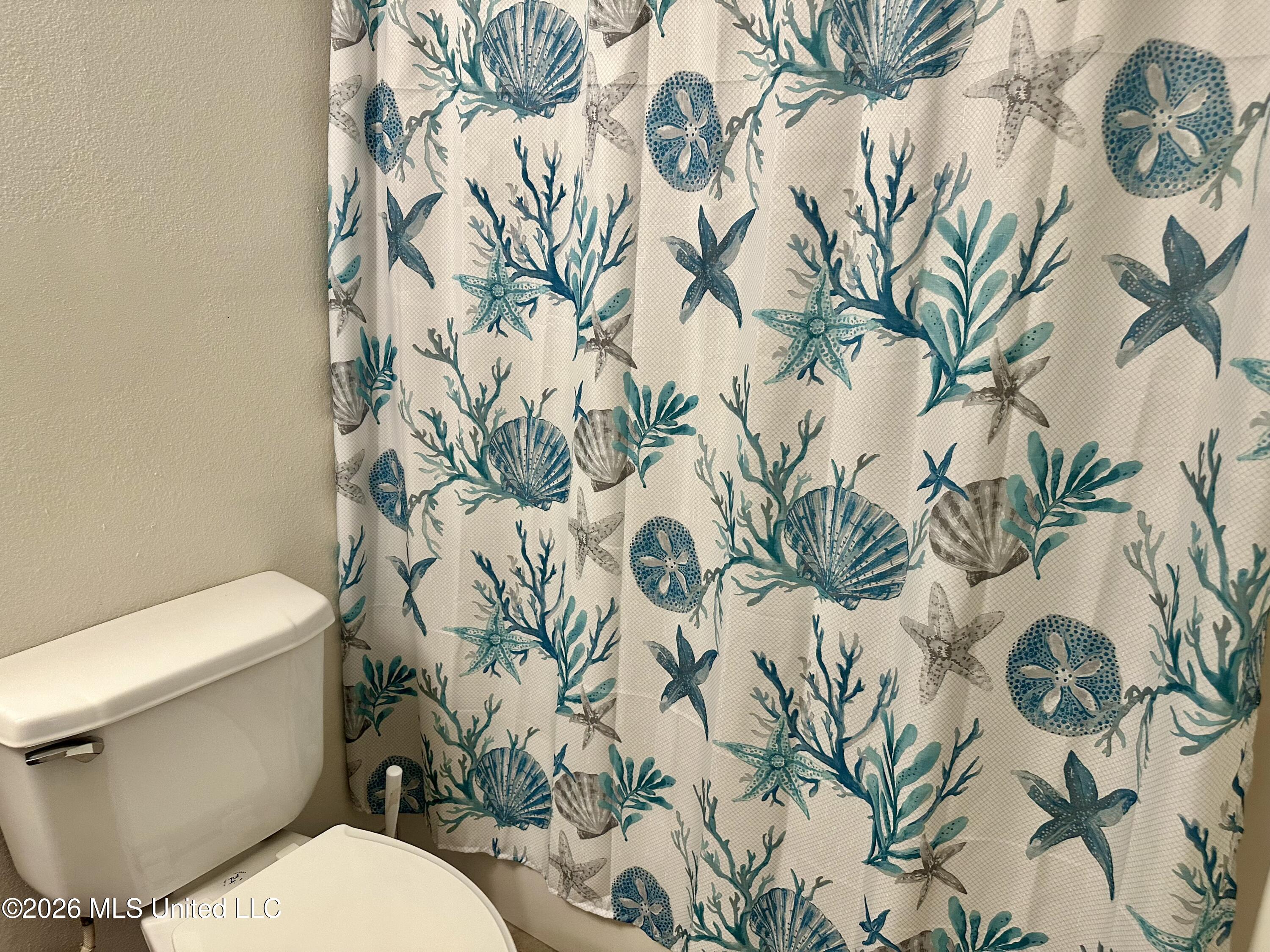 1180 Century Oaks Drive Property Photo 20