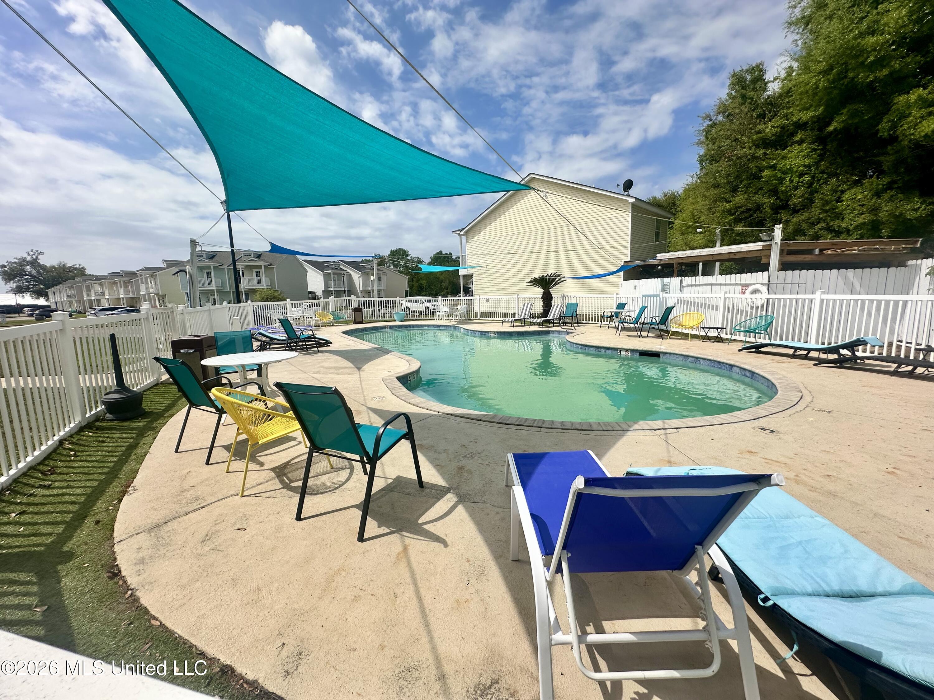 1180 Century Oaks Drive Property Photo 25