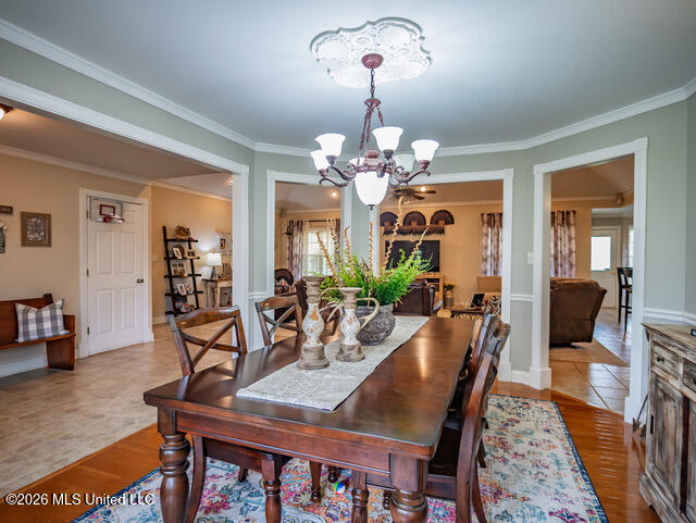 1178 Travis Road Property Photo 5