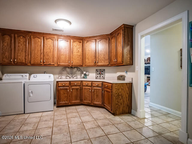 1178 Travis Road Property Photo 23