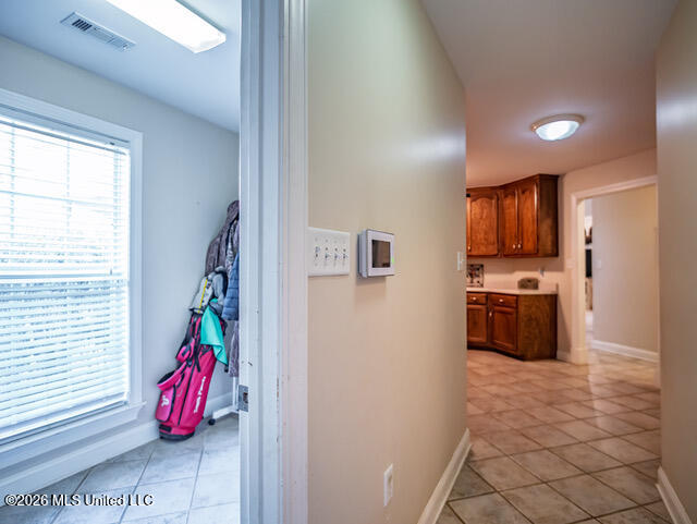 1178 Travis Road Property Photo 26