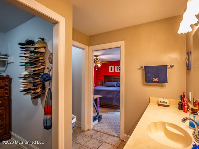 1178 Travis Road Property Photo 33