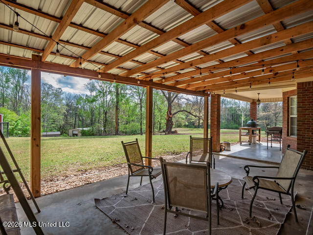 1178 Travis Road Property Photo 53