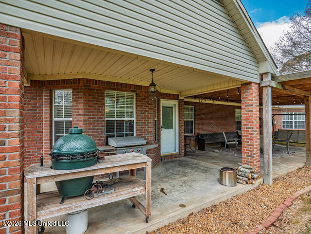 1178 Travis Road Property Photo 56