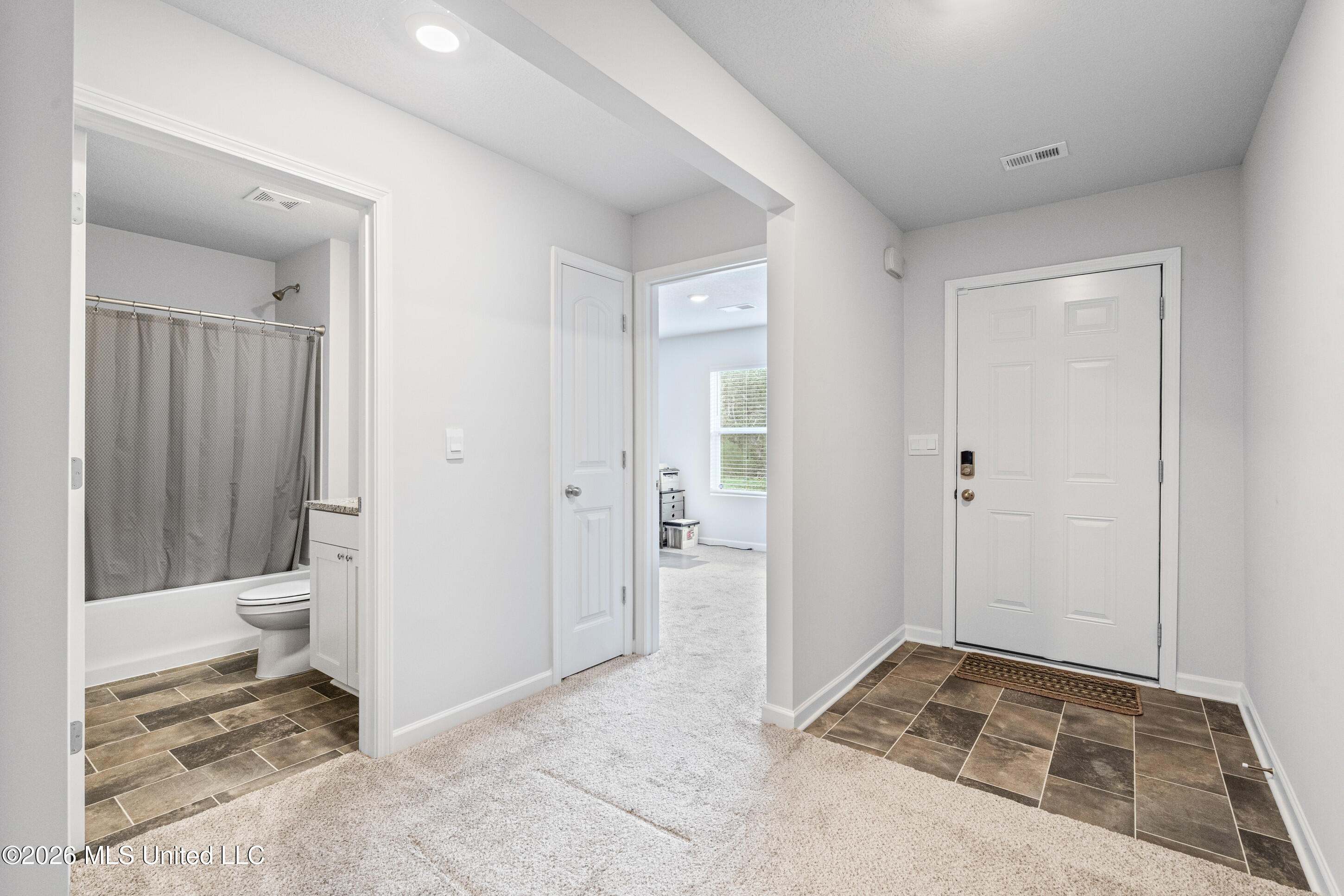 20 Lee Creek Lane Property Photo 4