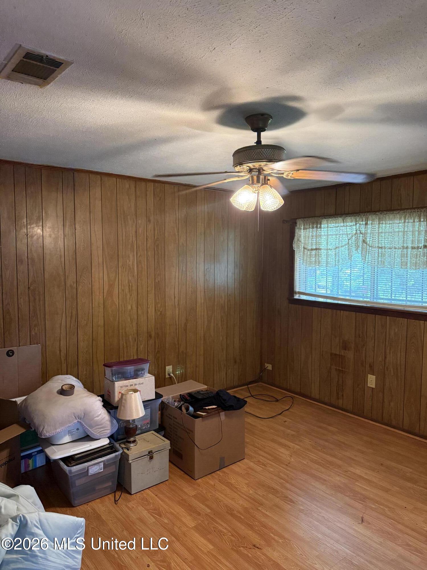 117 Delano Drive Property Photo 2